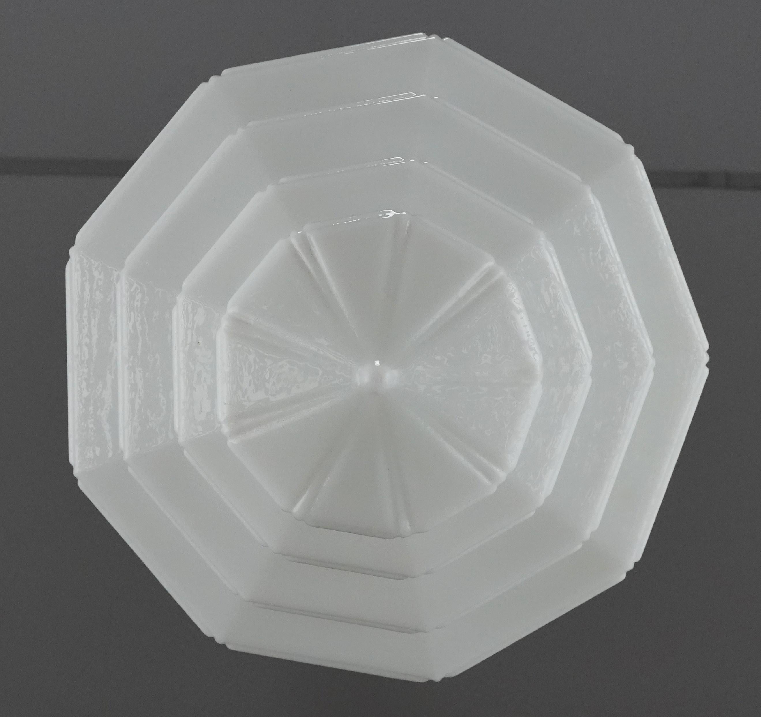Art Deco Skyscraper White Milk Glass Pendant Light in vendita 2