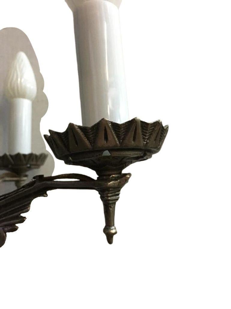 Art-Déco-Kronleuchter aus Lattenglas mit geometrischen Details im Angebot 2