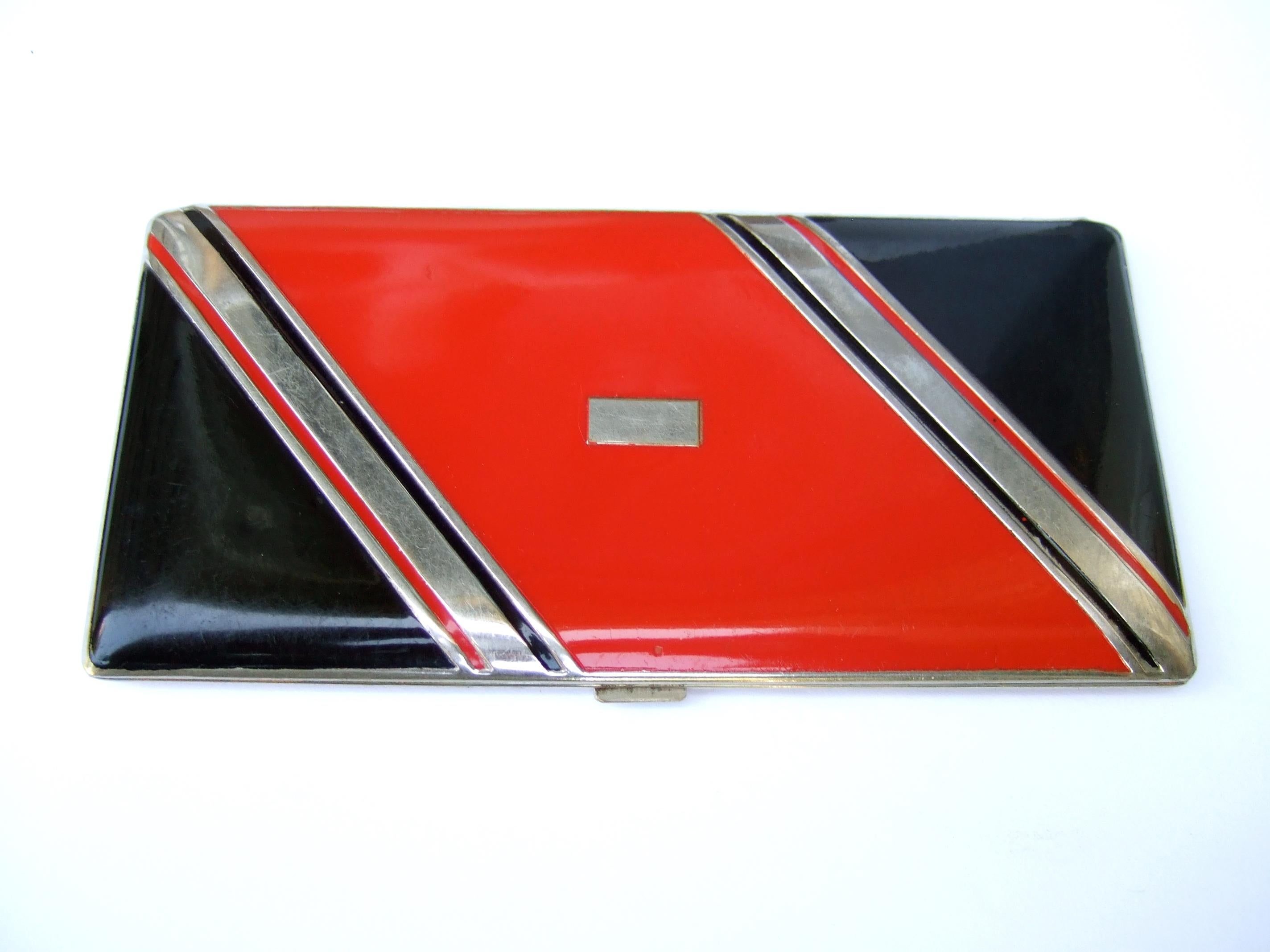 Elegantes rotes Art déco-Stil  Schwarz Emaille Unisex-Zigarettenetui ca. 1940er Jahre (Rot) im Angebot