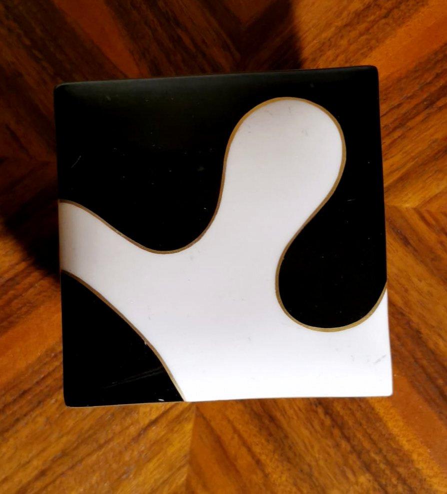 Art Deco Small Black and White German Porcelain Box In Good Condition In Prato, Tuscany