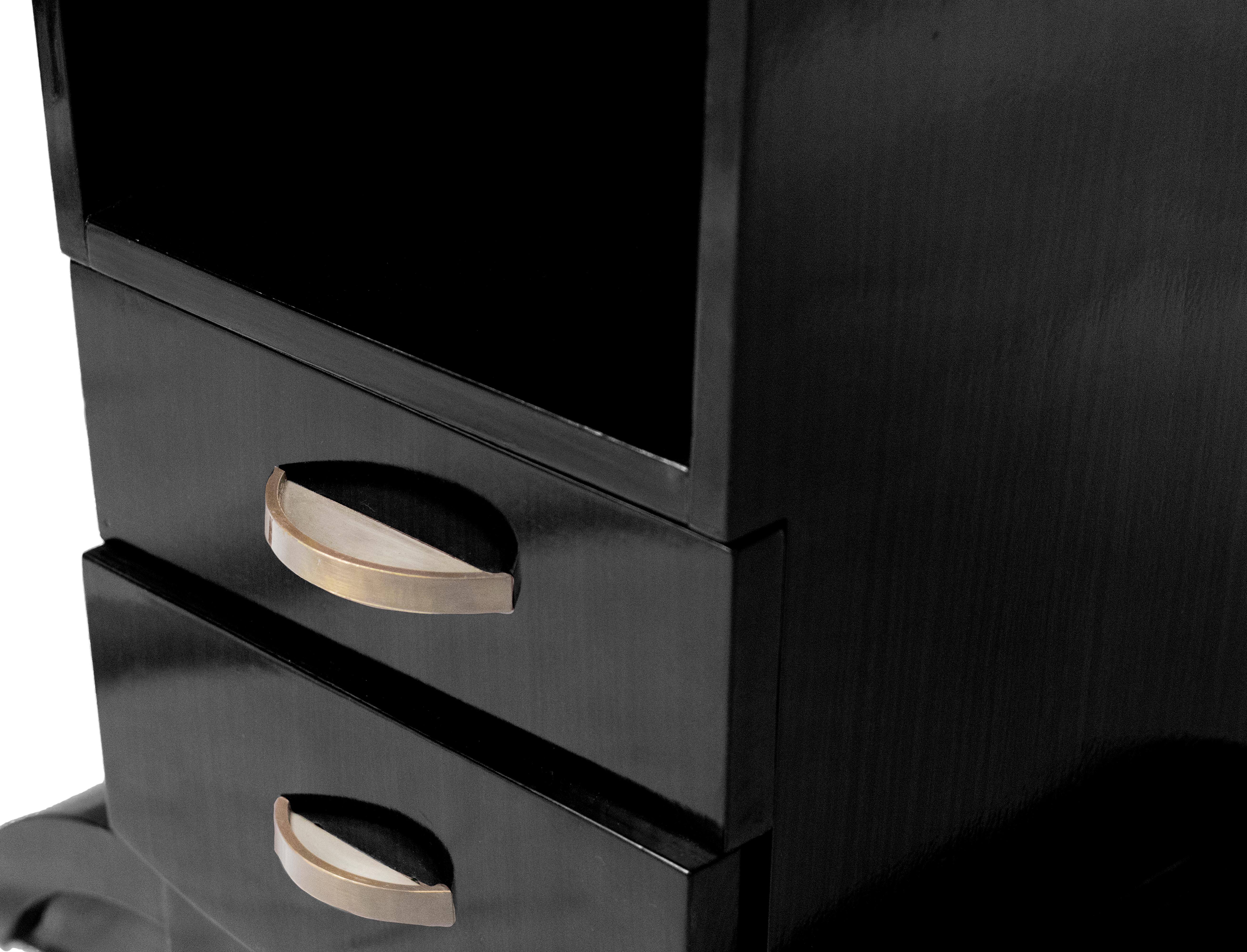 Art déco Petite table console Art Déco en laque noire, France, années 1930 en vente