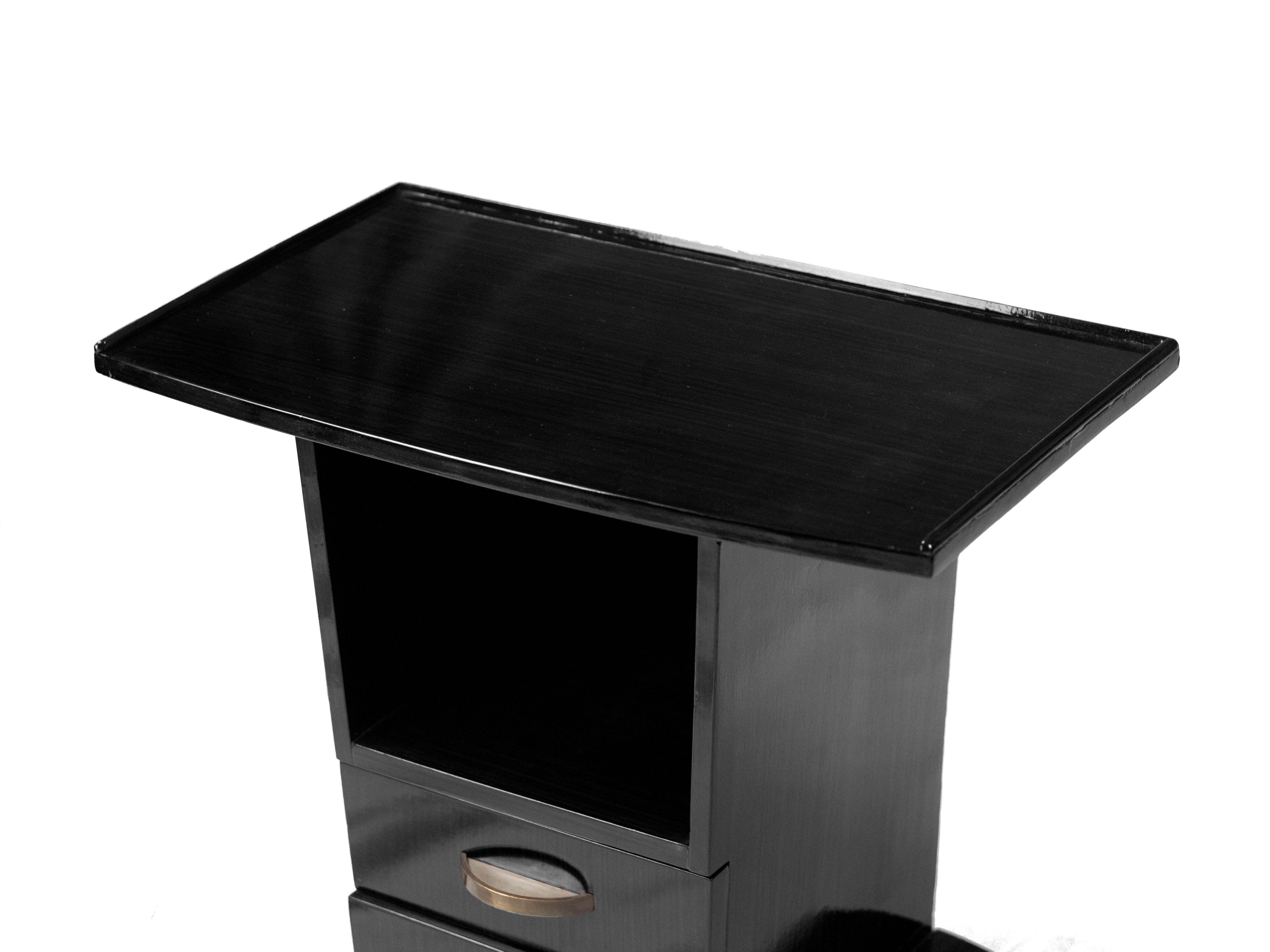 Petite table console Art Déco en laque noire, France, années 1930 en vente 1