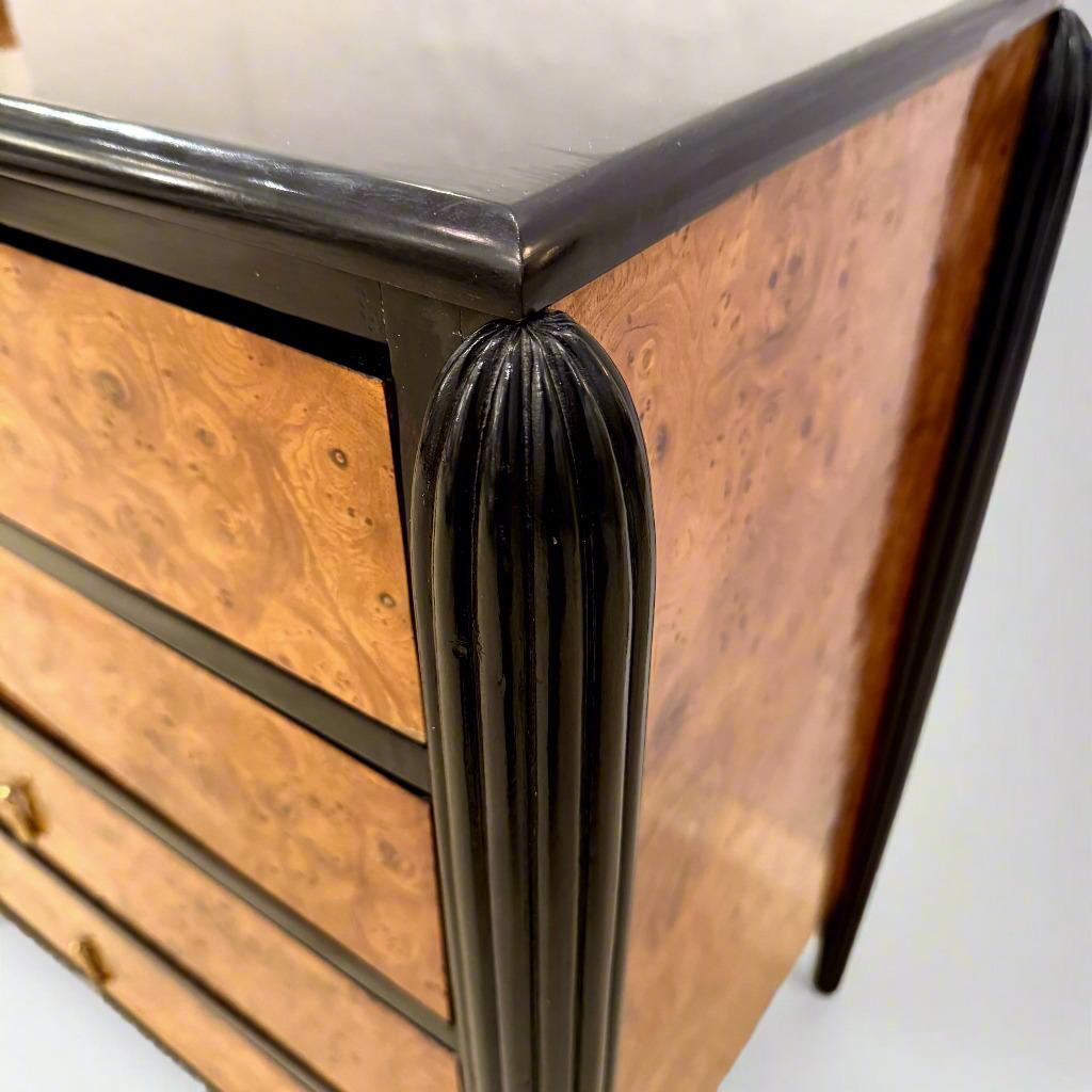 Cassettiera Art Deco di piccole dimensioni in vendita 1