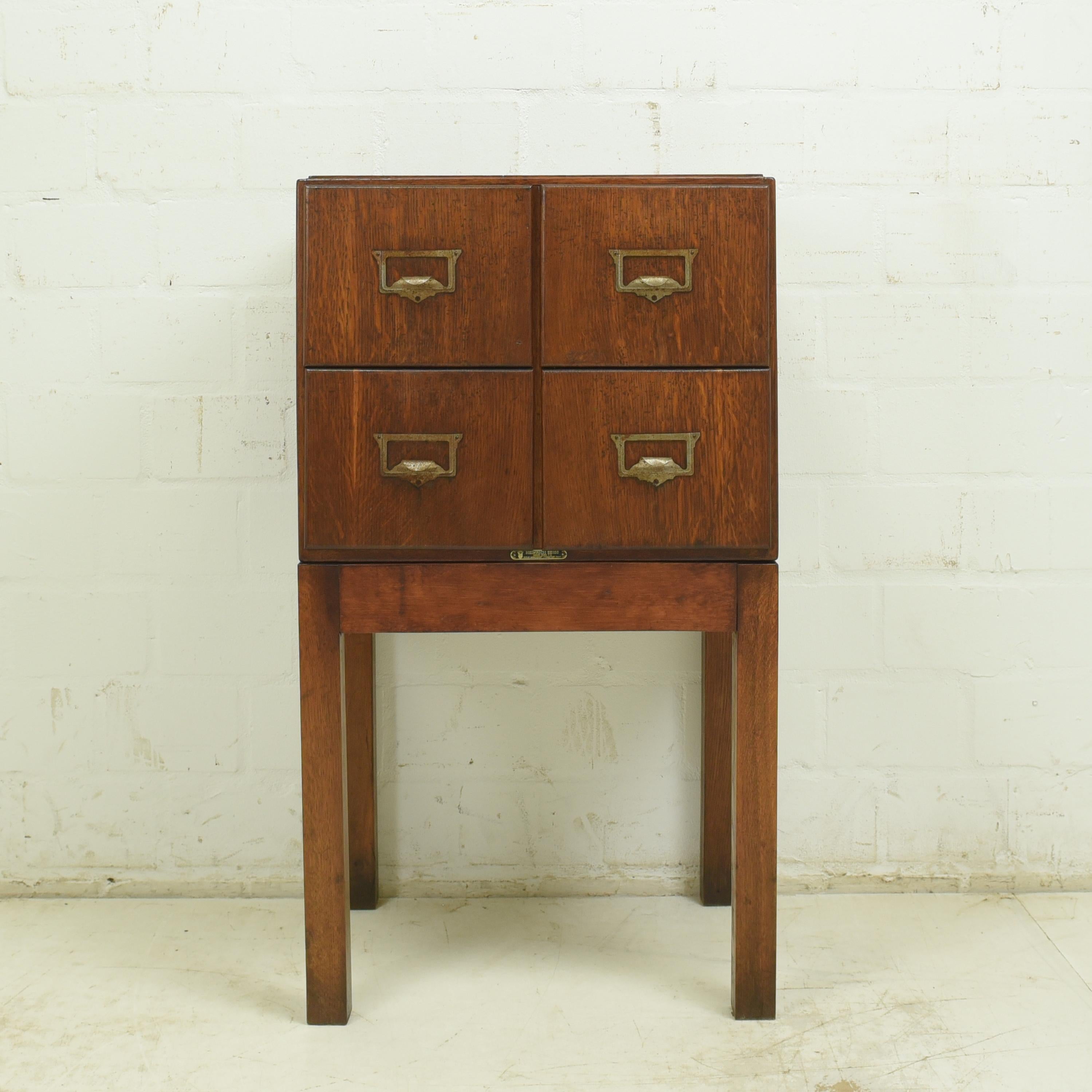 Small drawer cabinet restored ZEISS Art Deco 1925 filing cabinet

Features:
Four drawer box on frame
Original handles
Marked Heinrich Zeiss, Union Zeiss
Drawers suitable for DIN A4
Very nice patina
Functional, timelessly beautiful
