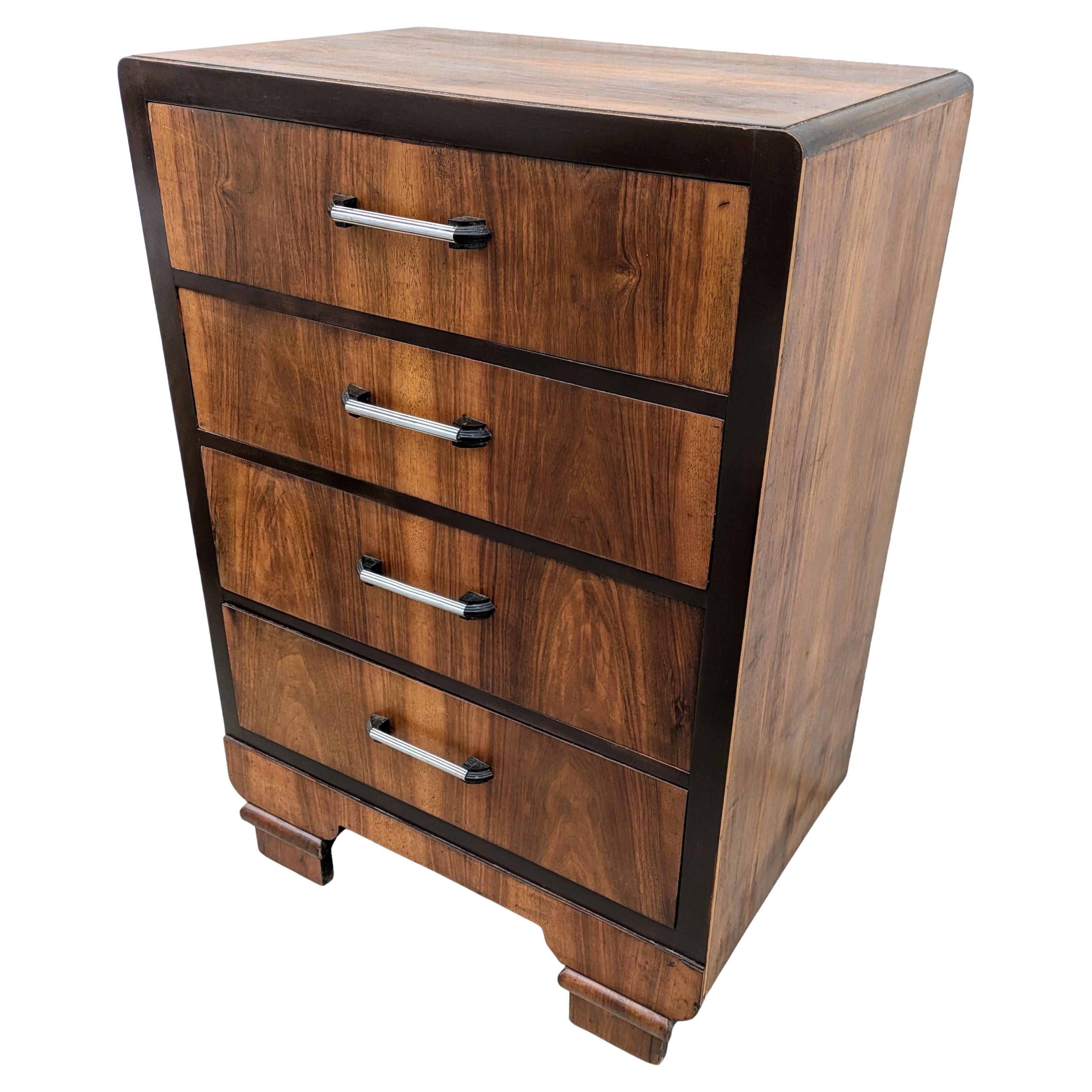 Art Deco Small Walnut Chest Of Four Drawers, English c1930's For Sale 1