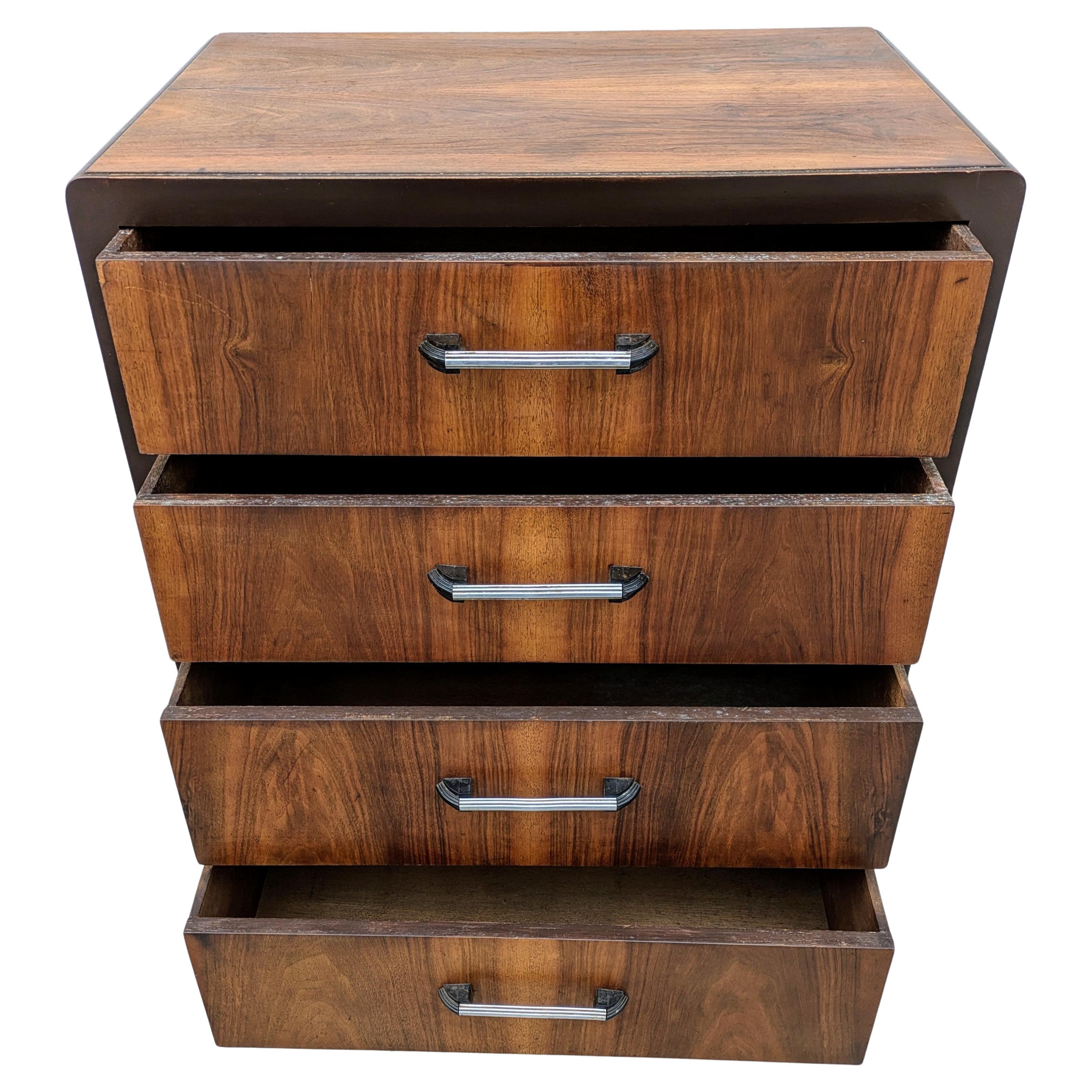 Art Deco Small Walnut Chest Of Four Drawers, English c1930's For Sale 3