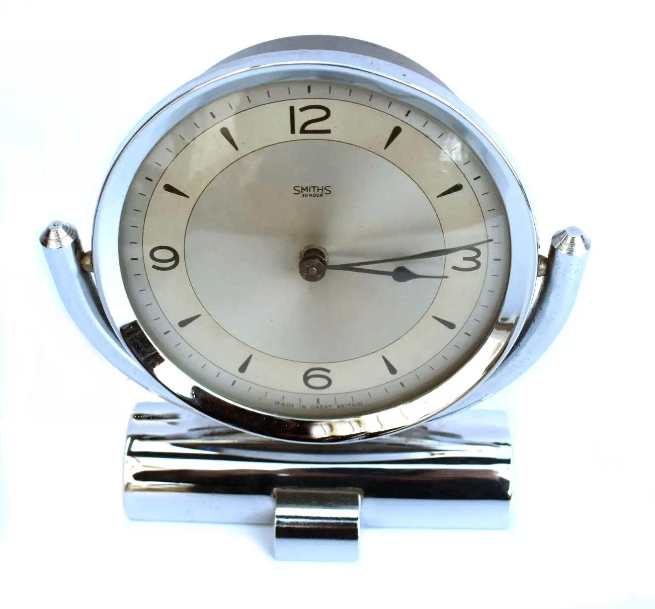 Anglais Horloge de table Art Dco Smiths chrome, vers 1930 en vente