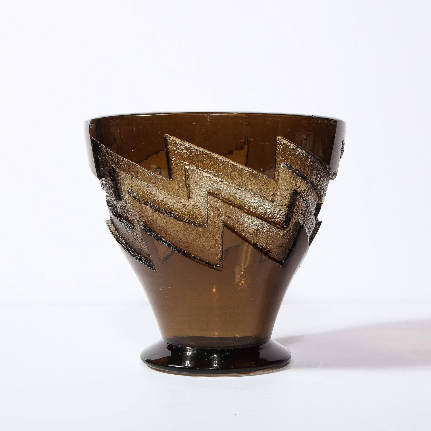 Art Deco Smoked Acid Etched Glass Vase with Zig Zag Motif Signed Daum Nancy In Excellent Condition For Sale In New York, NY