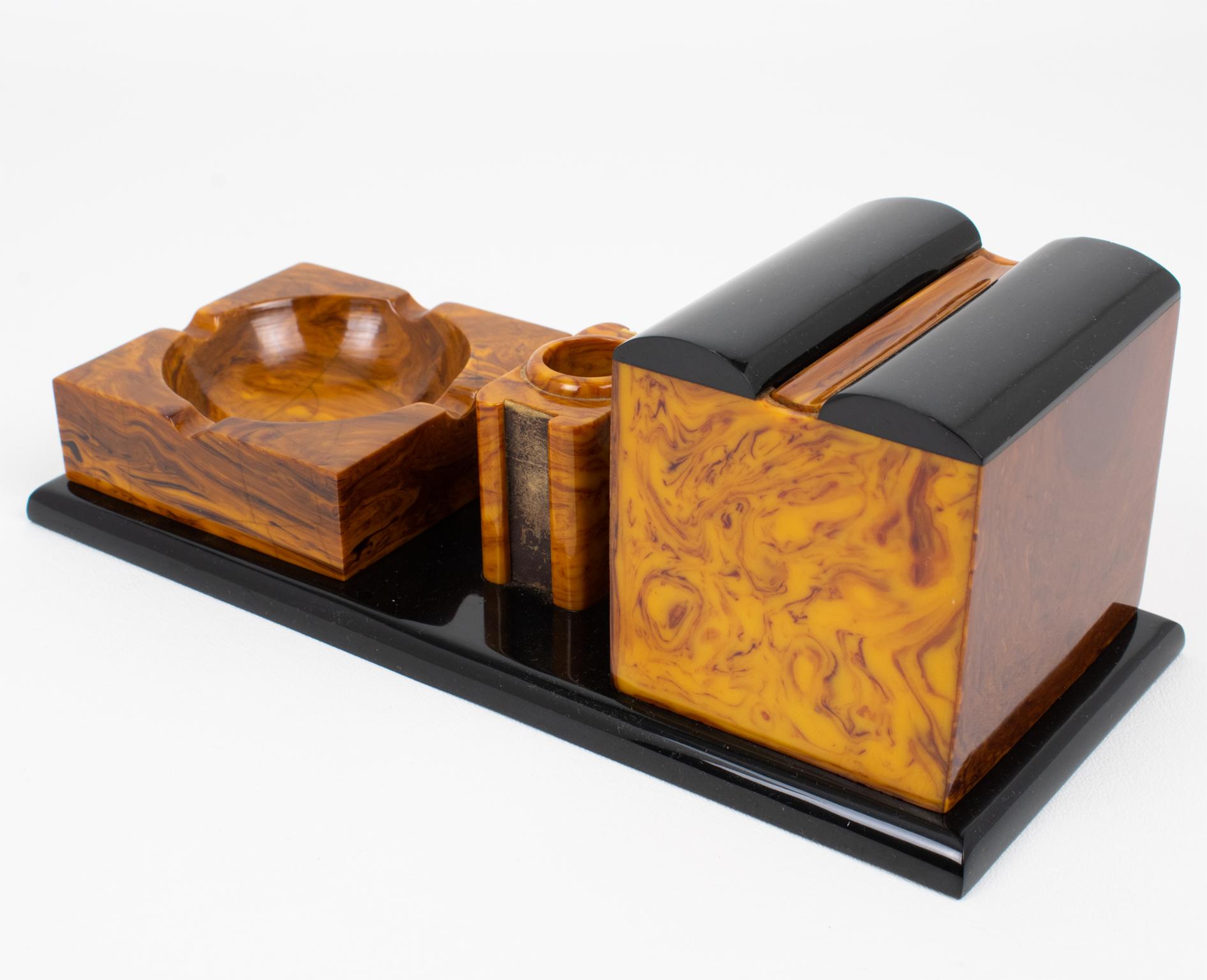 Art Deco Smoking Accessory, Black and Chocolate Sundae Bakelite, circa 1930 In Good Condition For Sale In Atlanta, GA