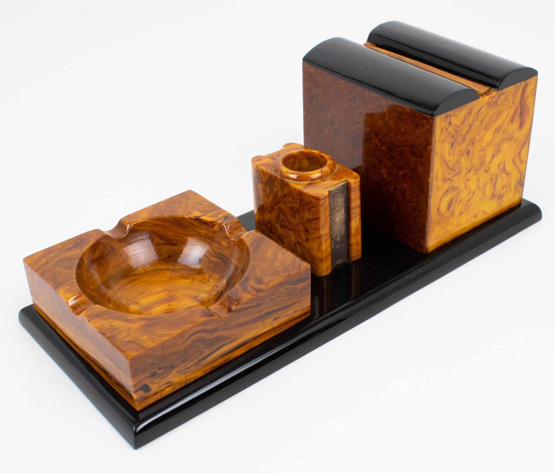 Art Deco Smoking Accessory, Black and Chocolate Sundae Bakelite, circa 1930 For Sale 4