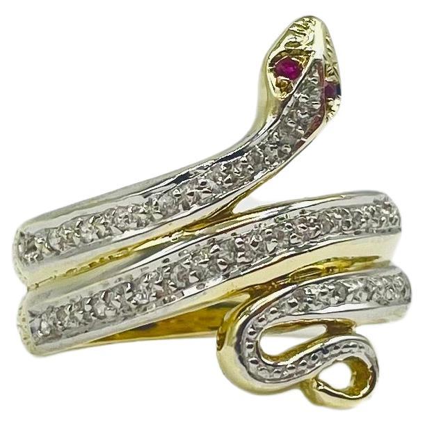 Women's or Men's Art deco snake ring with diamonds and ruby yellowgold  For Sale
