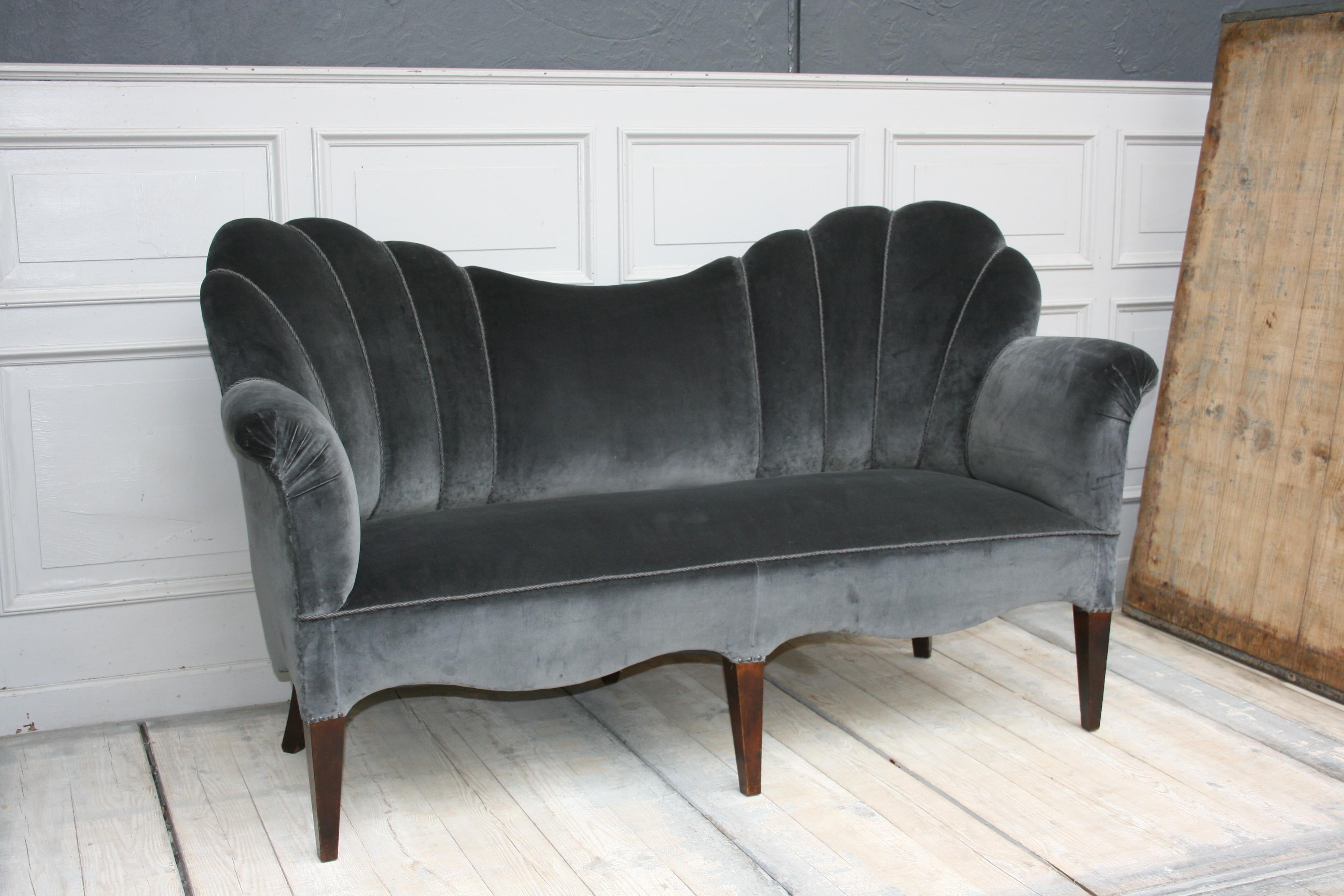 German Art Deco Sofa, 1930s, Newly Upholstered in Gray Velvet Fabric