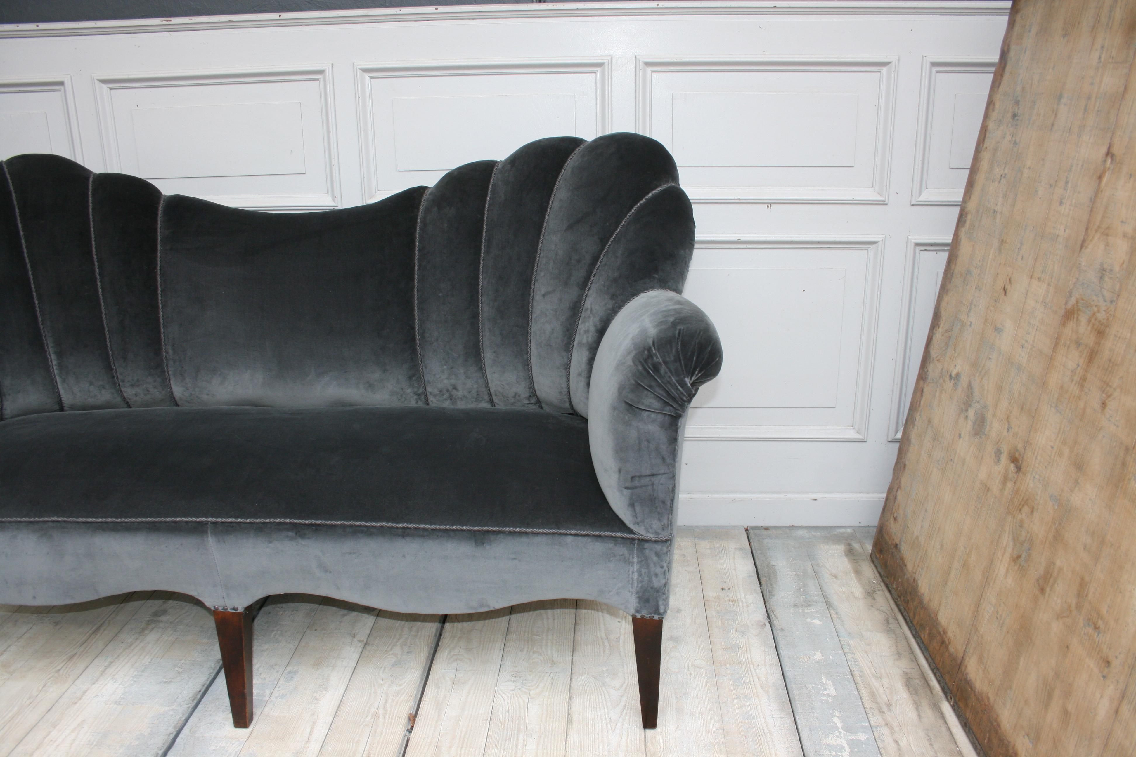 Mid-20th Century Art Deco Sofa, 1930s, Newly Upholstered in Gray Velvet Fabric