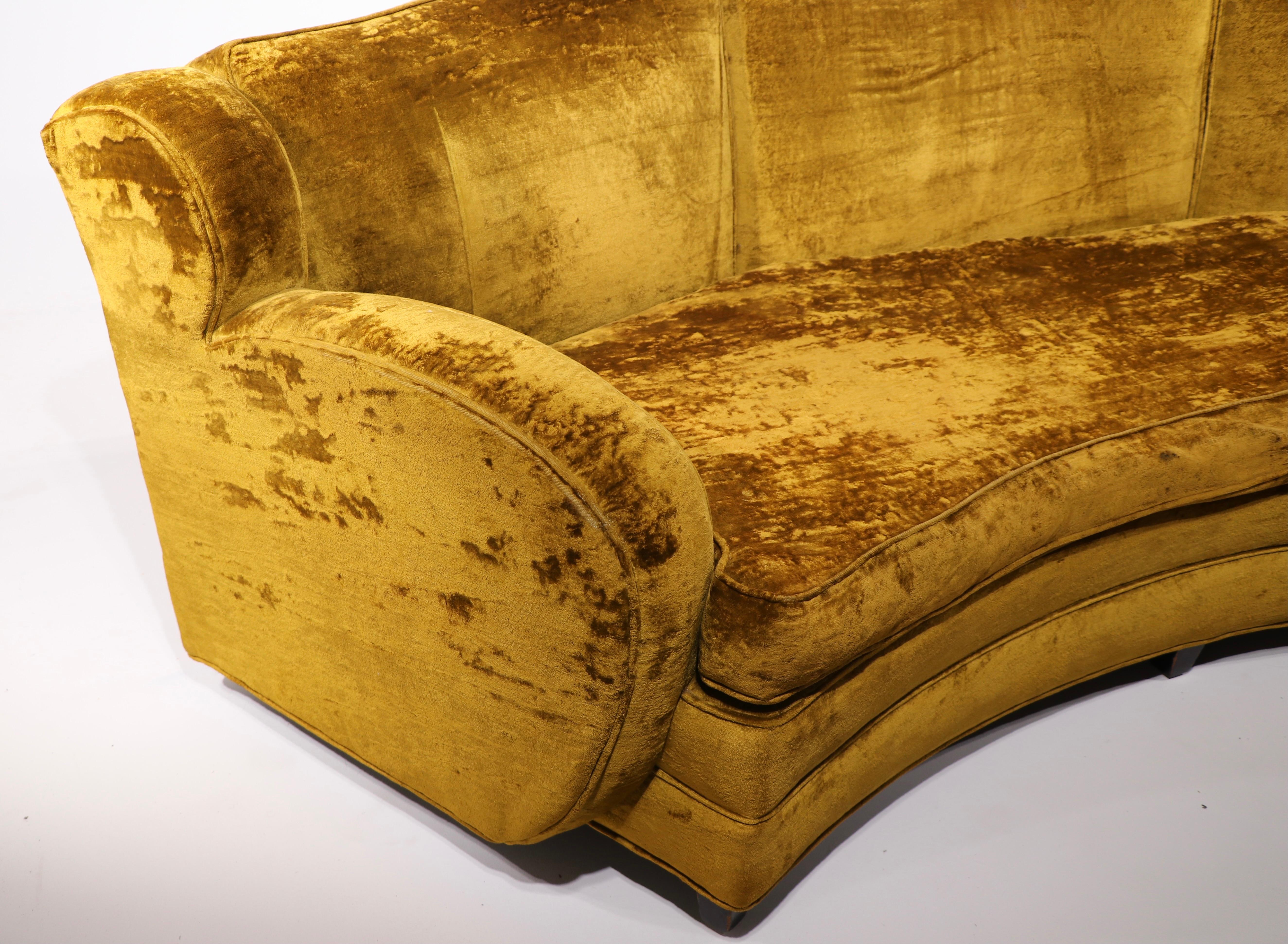 Art Deco Sofa Hollywood Regency Glamorous In Good Condition In New York, NY