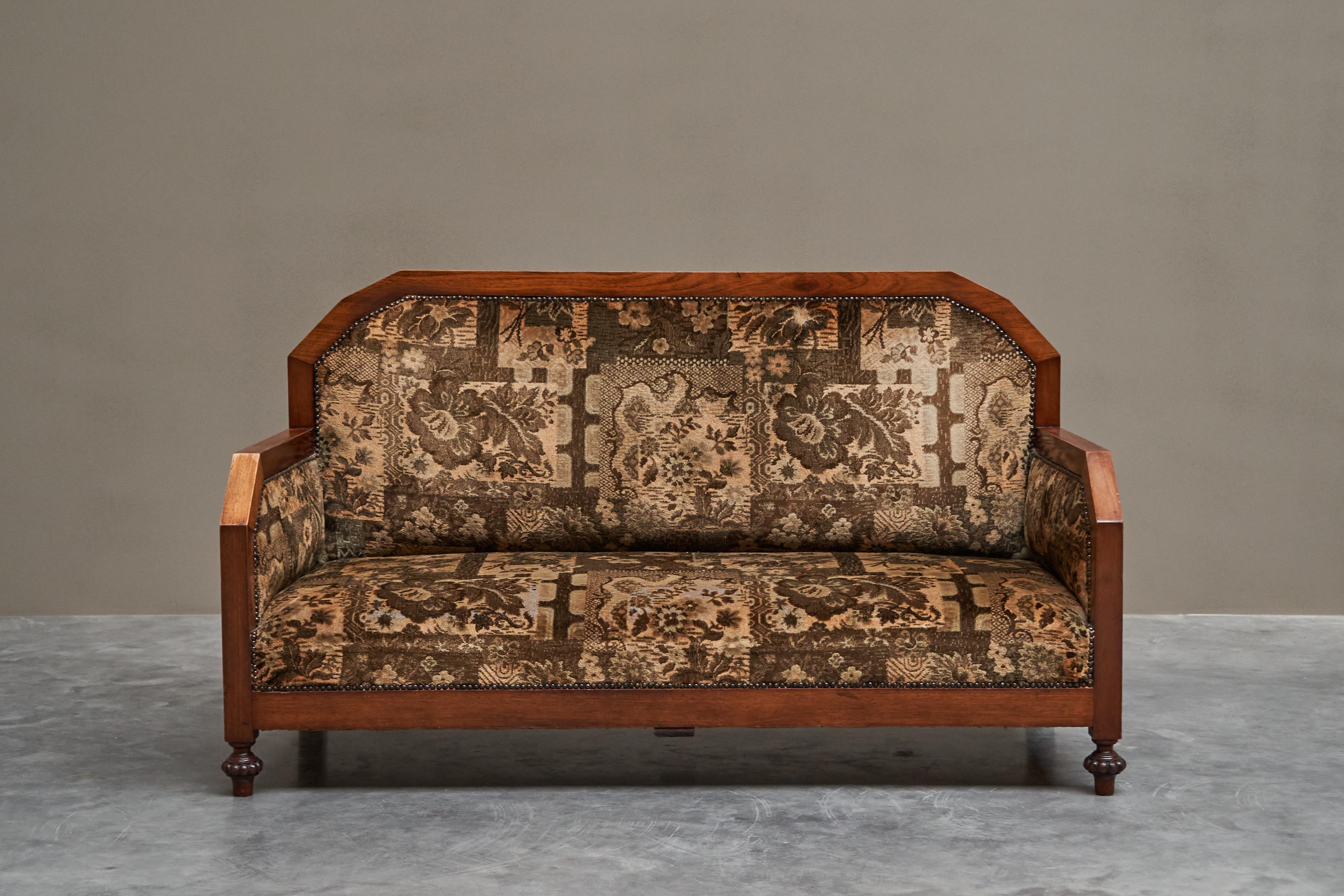 Sofá Art Decó de madera maciza y tapicería Años 30 Hecho a mano en venta