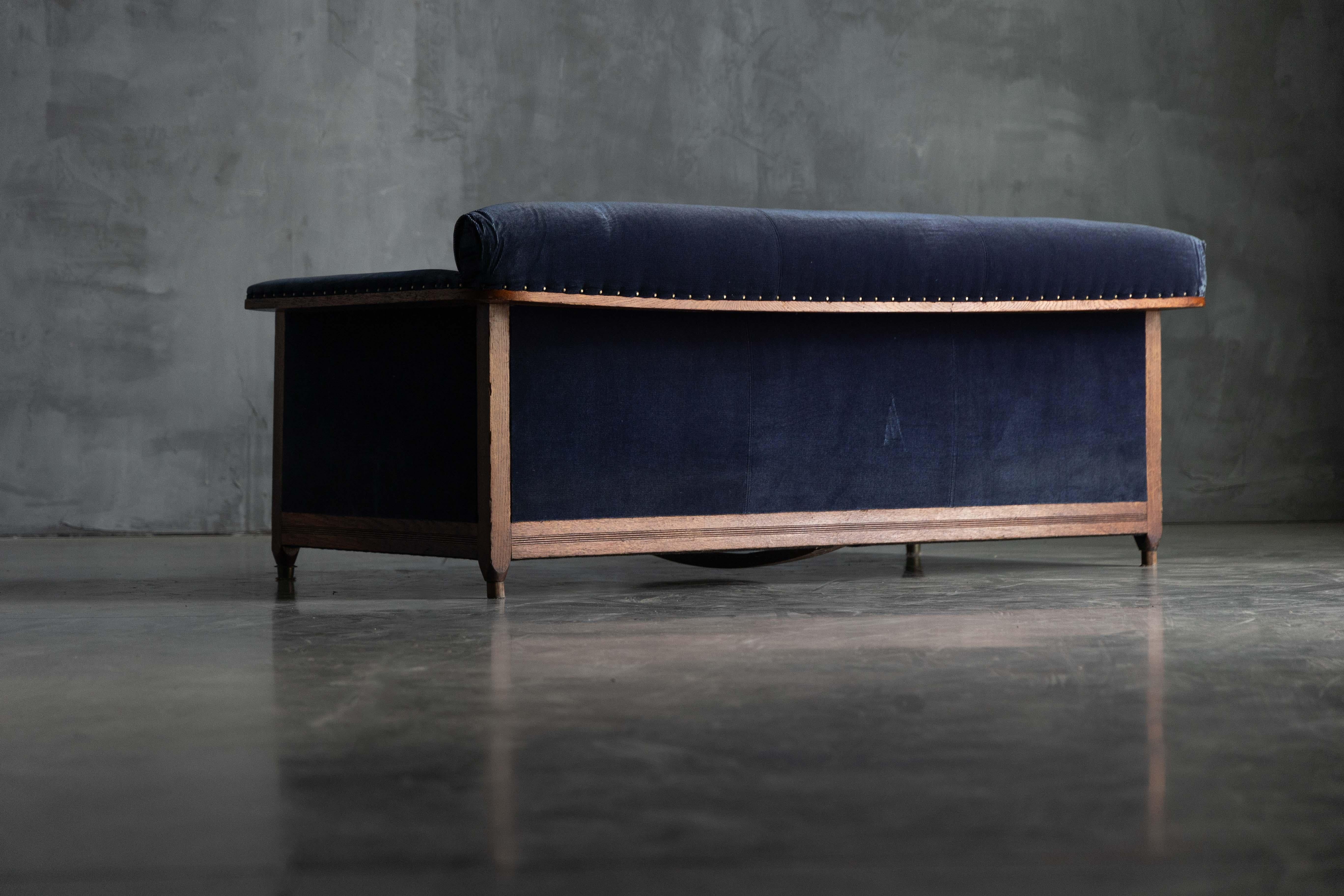 Art Deco Sofa in the Hague School Style, Netherlands, 1920s For Sale 2
