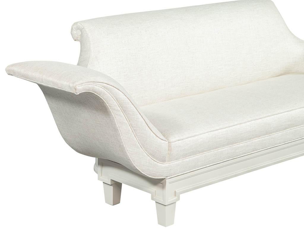 Art Deco Sofa in weißem Lack 1