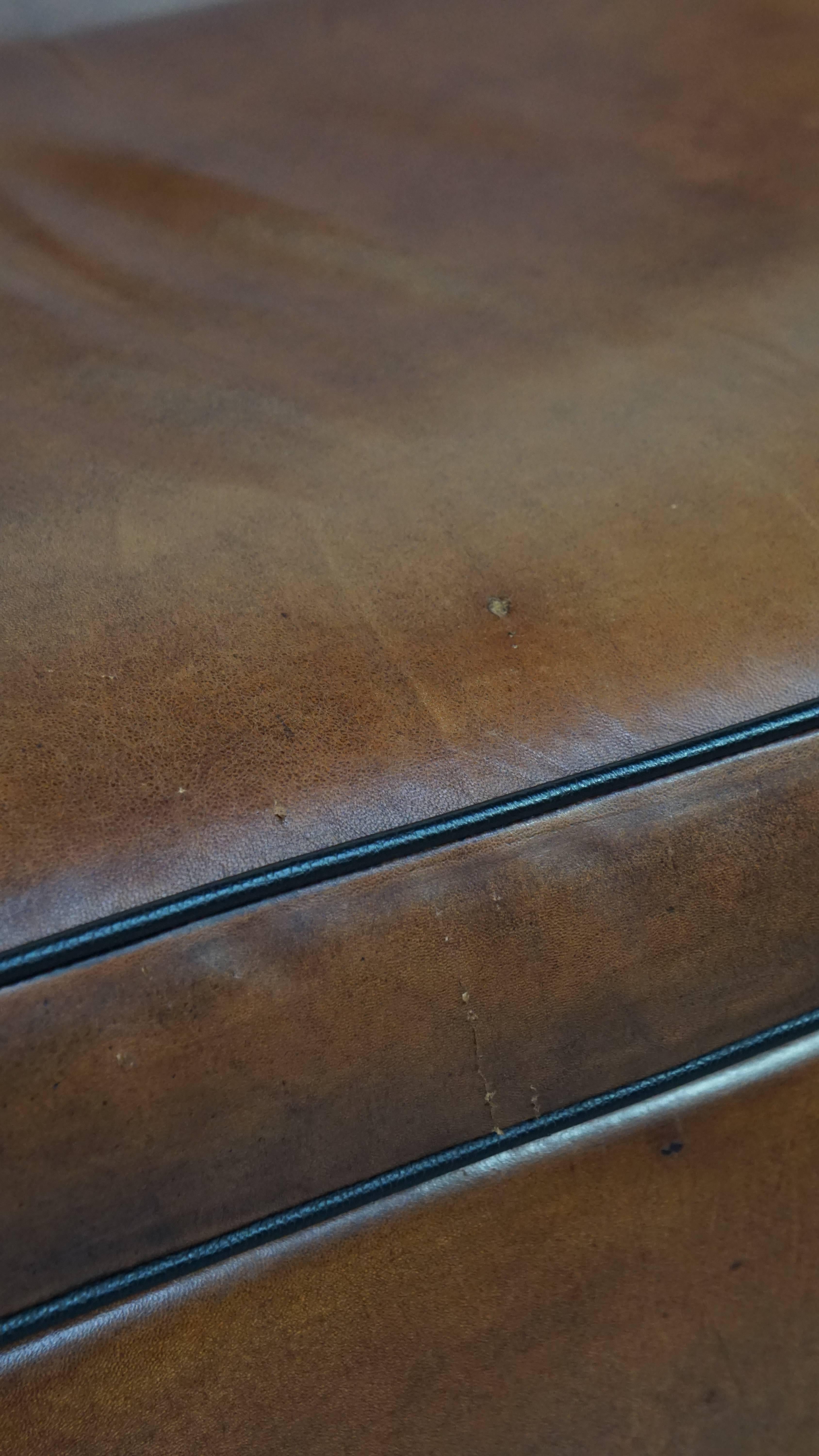 Art déco-Sofa aus Schafsleder aus Schafsfell im Angebot 9