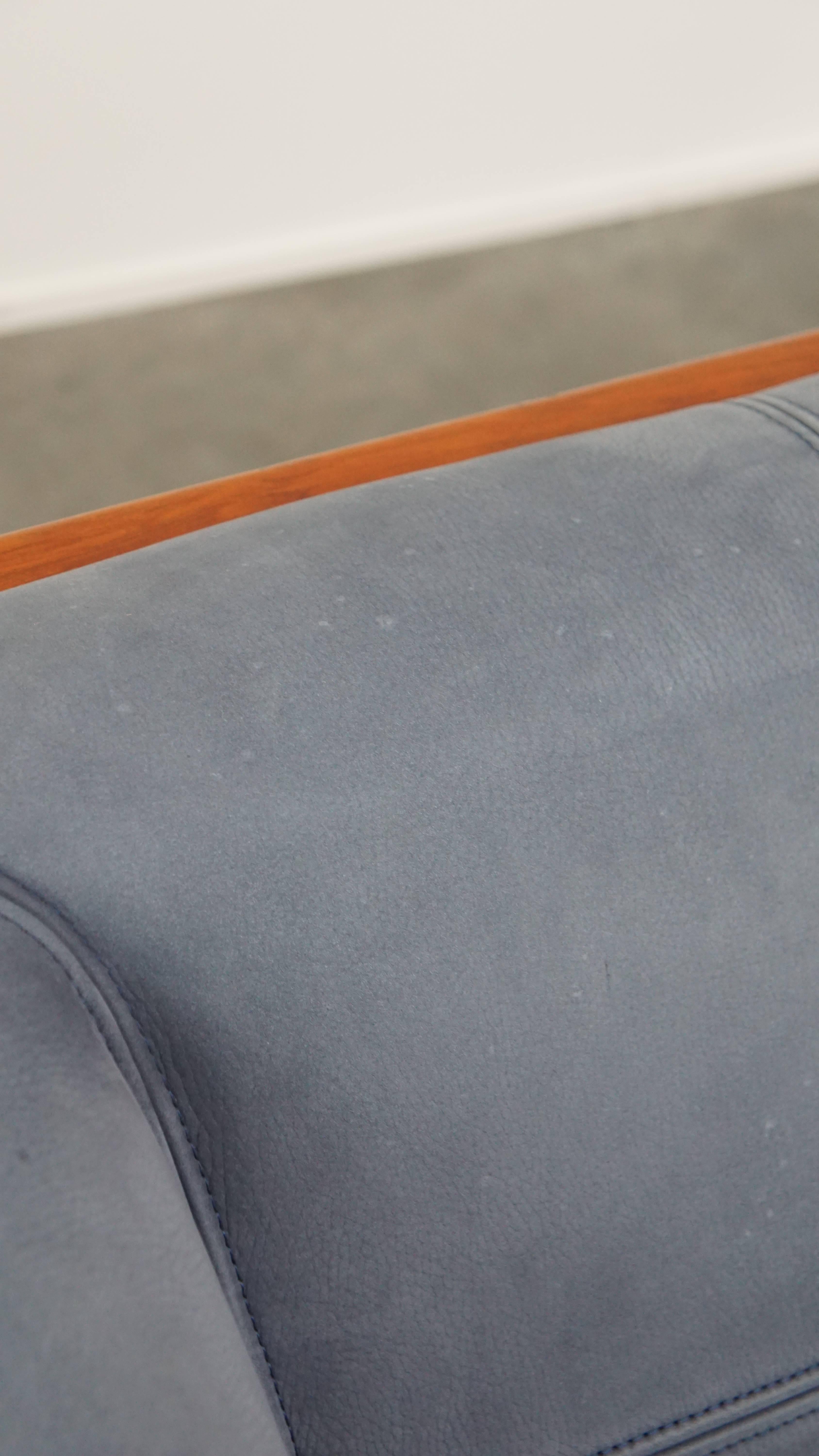 Canap�é Art Déco avec revêtement en cuir nubuck bleu en vente 10