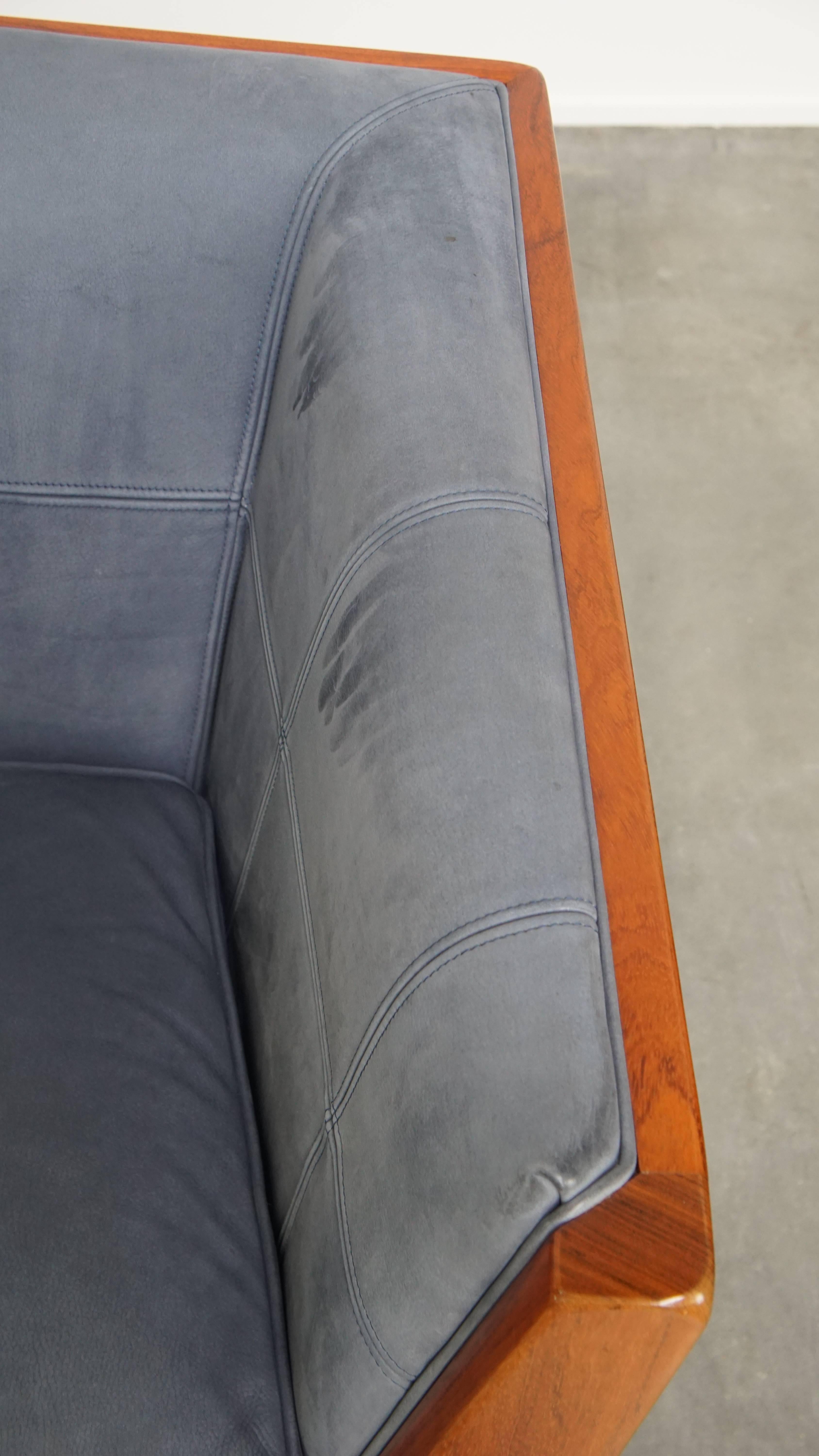 Divano Art Deco con rivestimento in pelle Nubuck blu in vendita 1