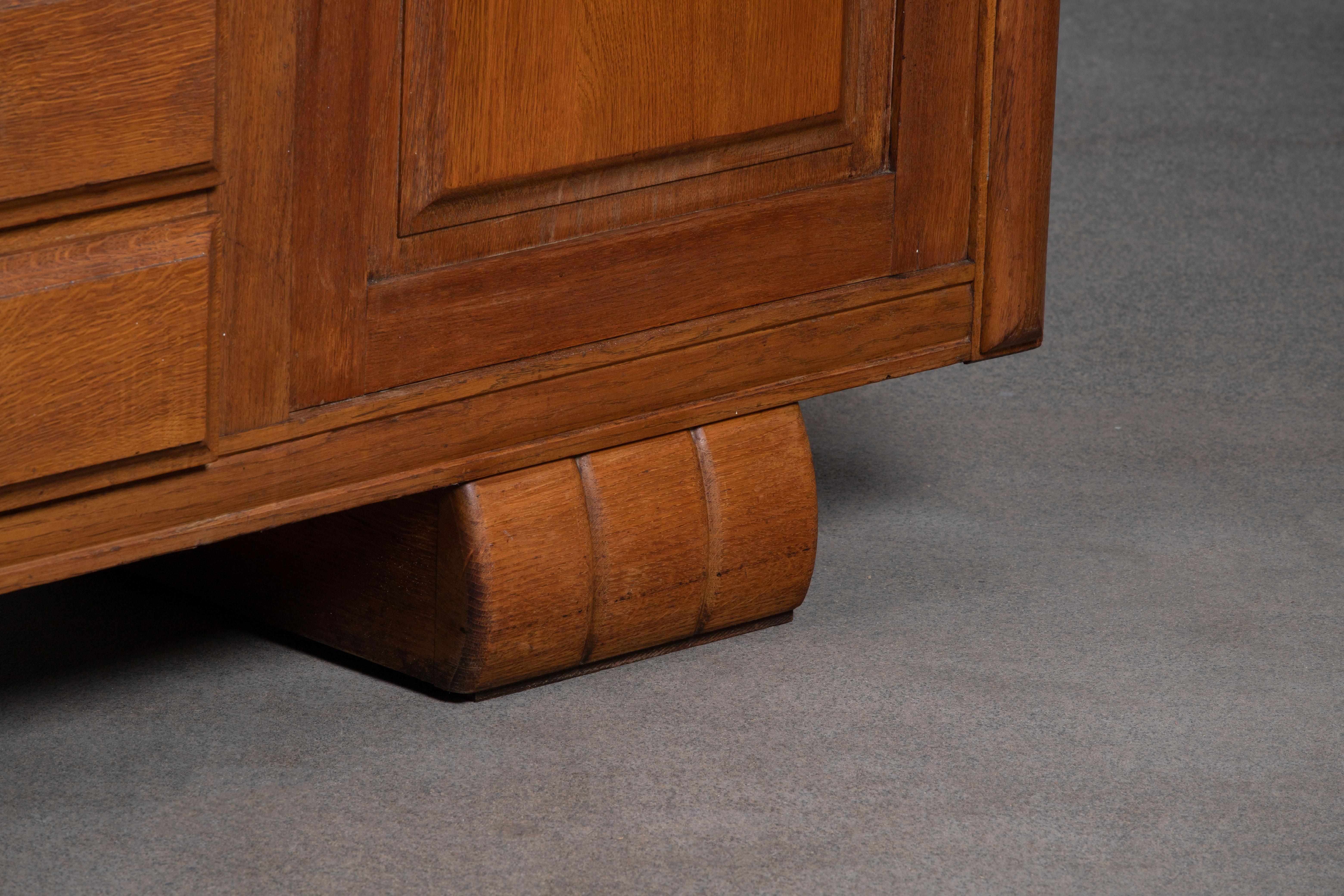 Art Deco Solid Oak Sideboard, France, 1940s For Sale 3