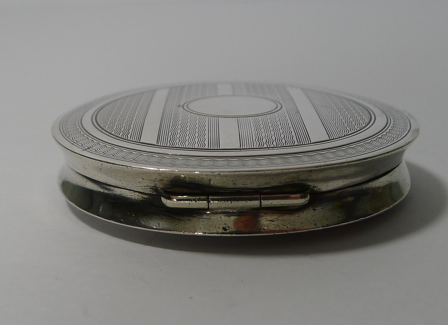 Art Deco Solid Silver French Pill Box, circa 1930 4