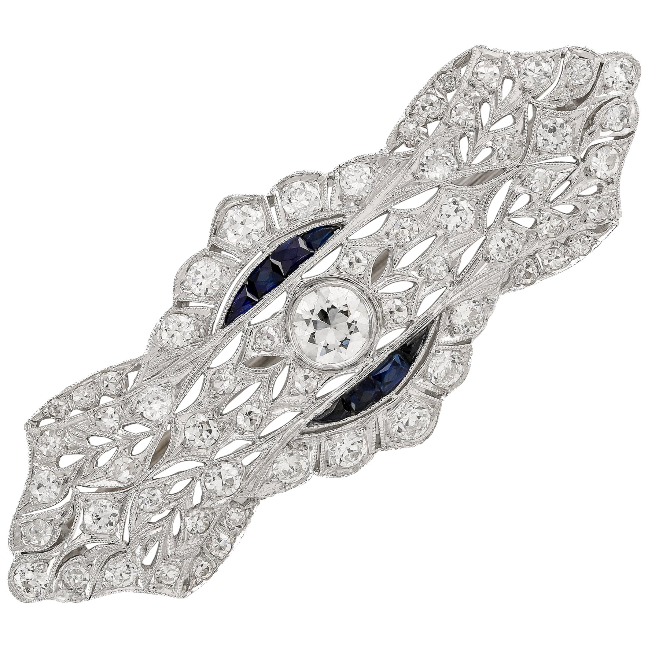 Art Deco Solitär-Saphir-Brosche mit Diamant-Kaliberschliff, um 1925