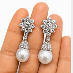 ART-DECO South Sea Pearls & 8.25 Carat Diamond 13 mm Dangle-Drop Earrings