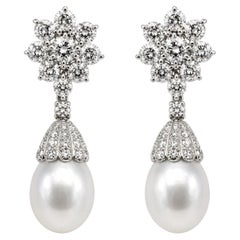 ART-DECO South Sea Pearls & 8.25 Carat Diamond 13 mm Dangle-Drop Earrings