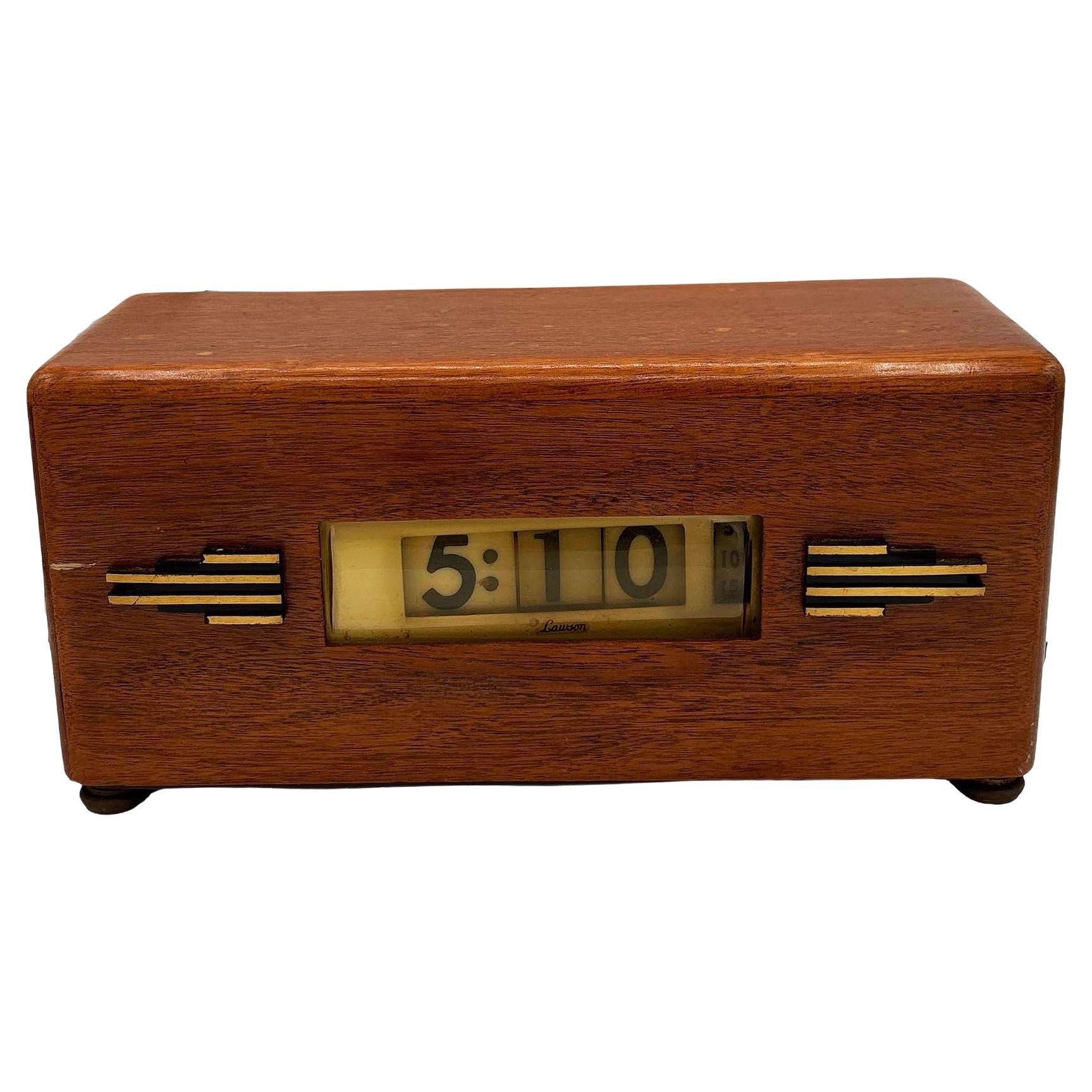 Art Deco "Southerner" Model P-40 Mahogany Electric Digital Clock by Lawson