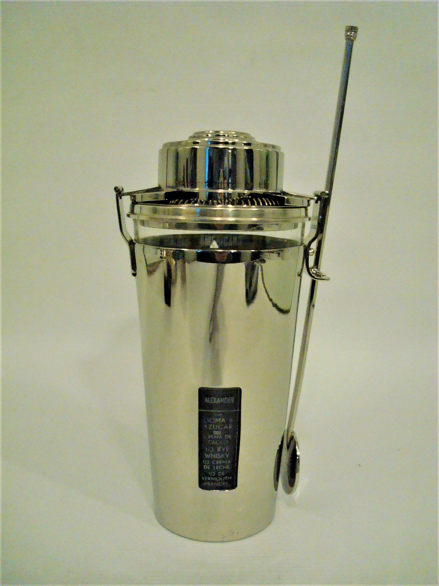 French Art Deco Spanish Recipes Cocktail Shaker “the Barman“, France, 1920s For Sale