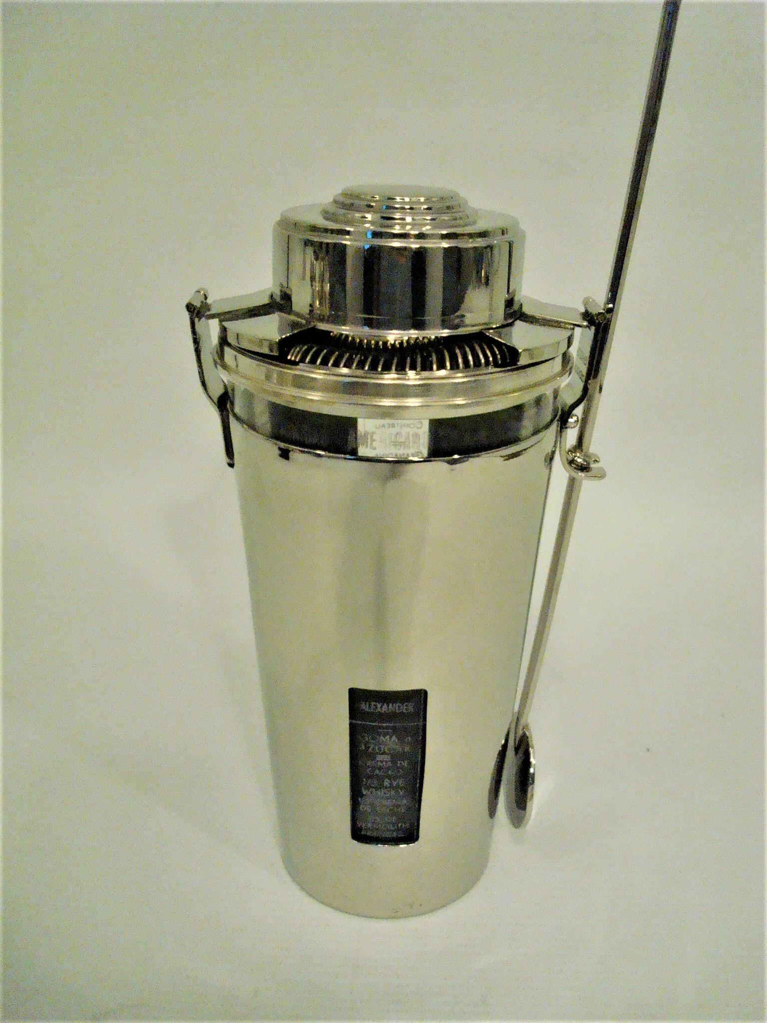 20th Century Art Deco Spanish Recipes Cocktail Shaker “the Barman“, France, 1920s For Sale