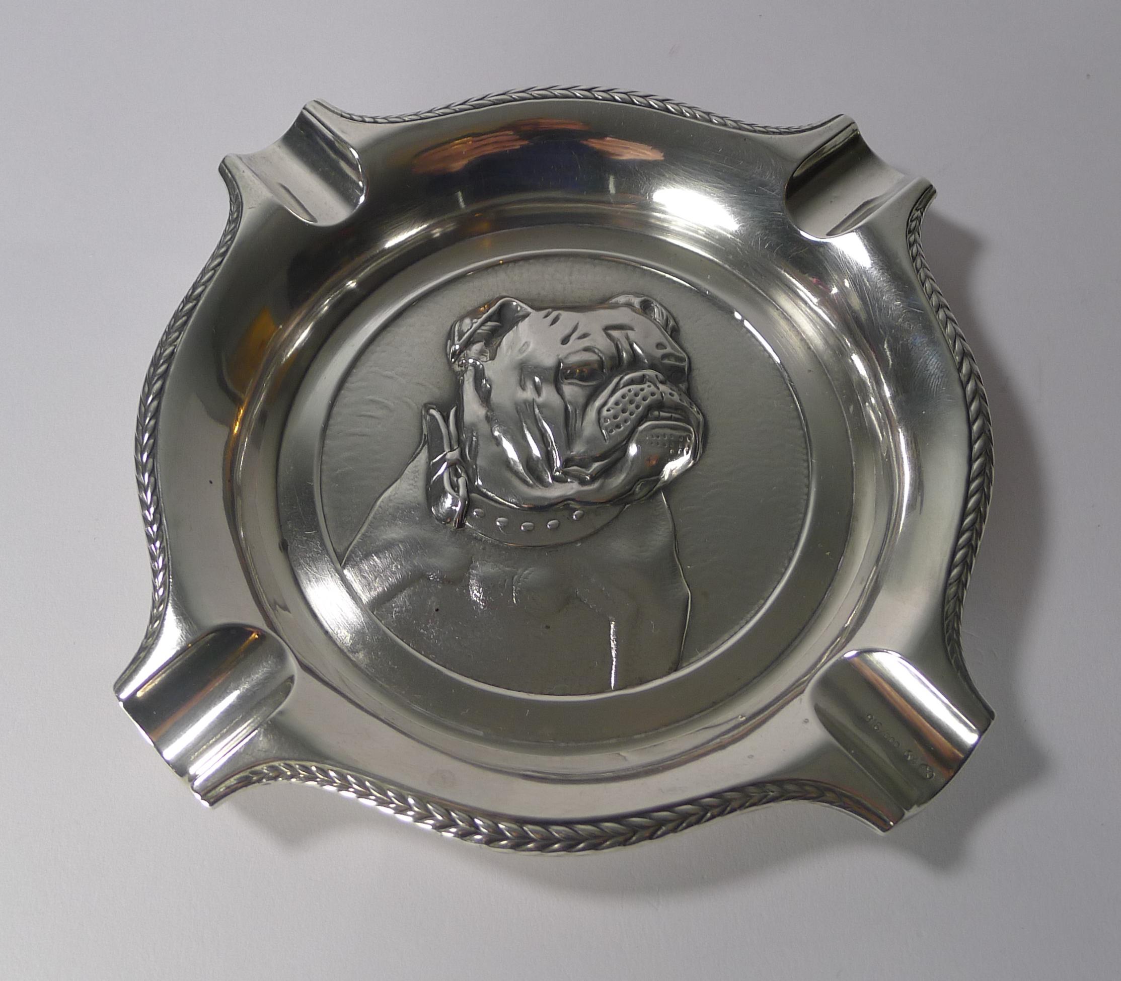Mid-20th Century Art Deco Spanish Silver '916 / 000' Cigar Ashtray, English Bulldog, circa 1940