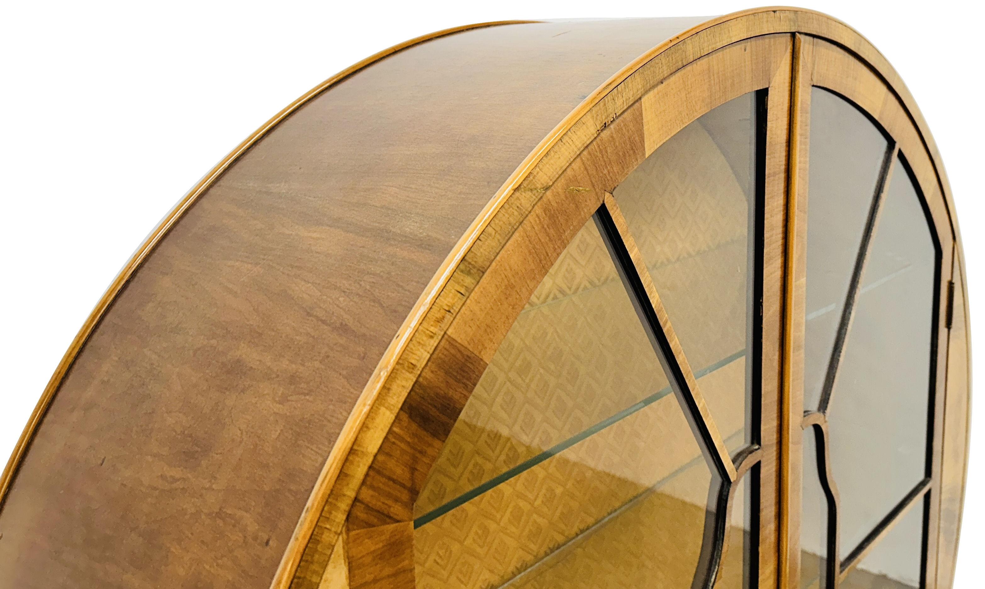 Art Deco Spectacular Circular Walnut  Display Vitrine Cabinet, English, c1930s In Good Condition For Sale In Devon, England