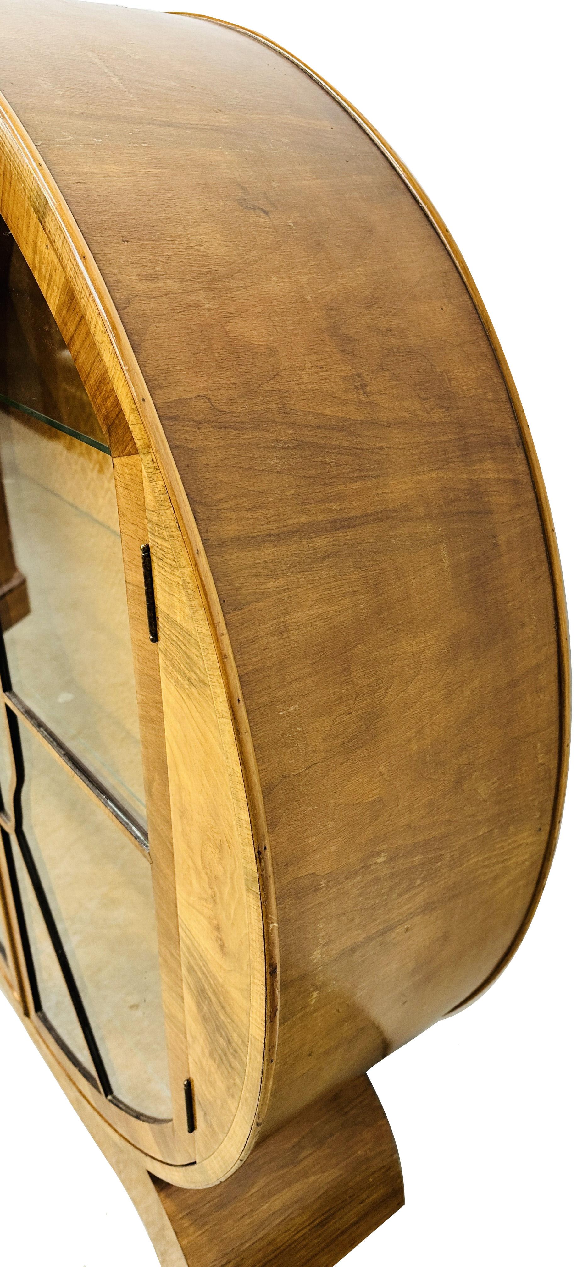 Art Deco Spectacular Circular Walnut  Display Vitrine Cabinet, English, c1930s For Sale 2