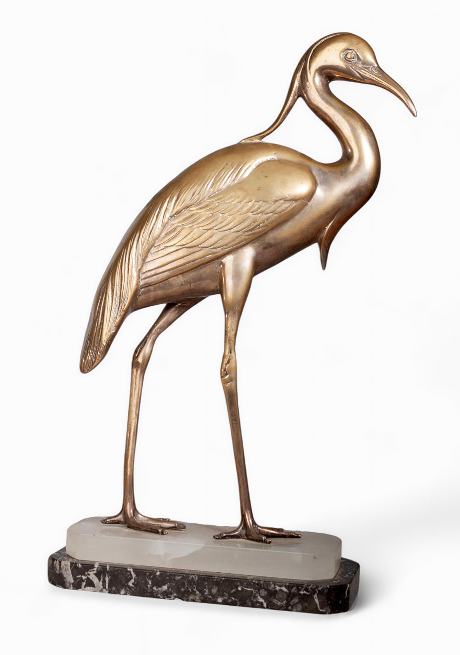 Scultura Art Déco in spelta con base in marmo e alabastro firmata da Julcame Reg, Francia

A cura di: Julcame Reg
Materiale: metallo, spelta, zinco, piombo, alabastro, marmo, pietra
Tecnica: fusione, stampaggio, lavorazione del metallo, lucidatura,