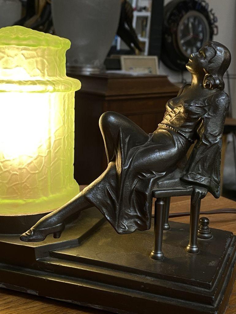 Art Deco Spelter Metal Lounging Women Lamp w/ Green Light Shape For Sale 3