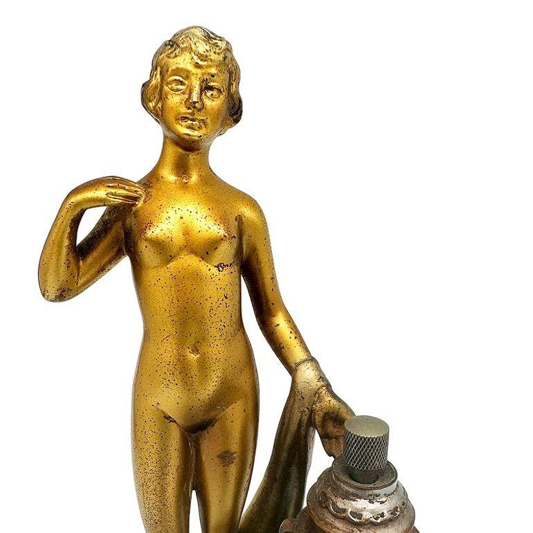 Art Deco Spelter Metal Nude Flapper Goddess Desktop Torch Tip Table Lighter in vendita 2