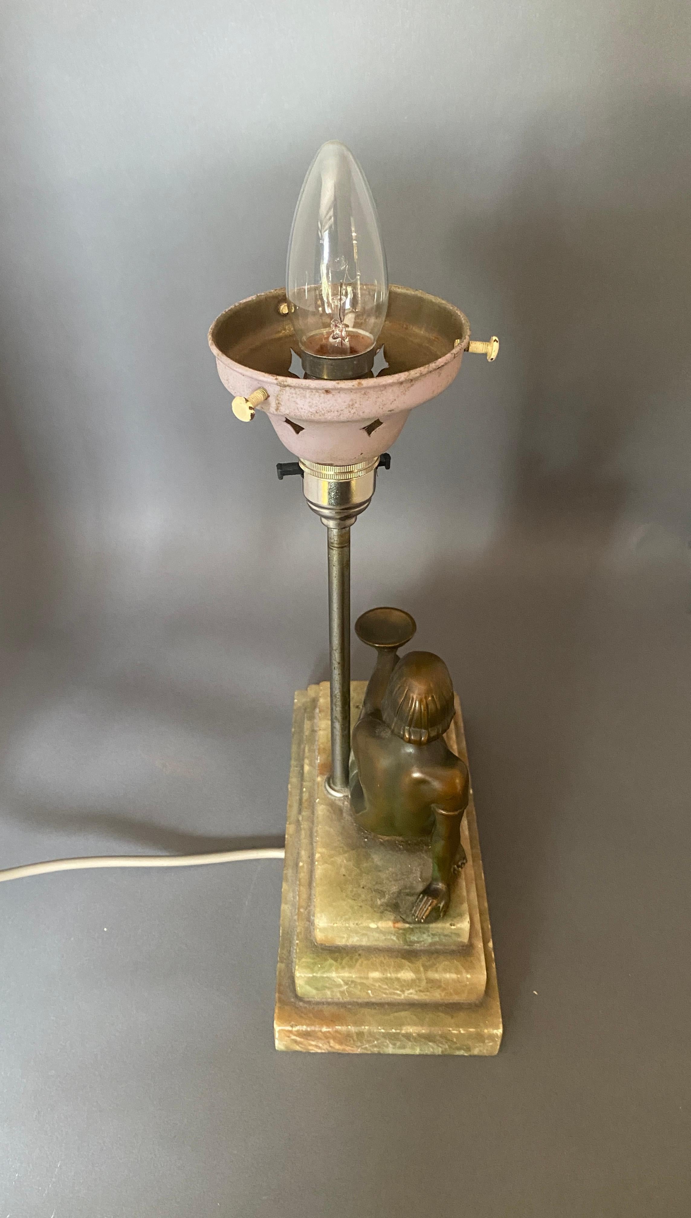 Lampe de dame Art Déco à base d'onyx et de stéatite années 1930 Bon état - En vente à Dereham, GB