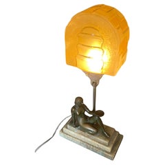 Lampe de dame Art Déco à base d'onyx et de stéatite années 1930