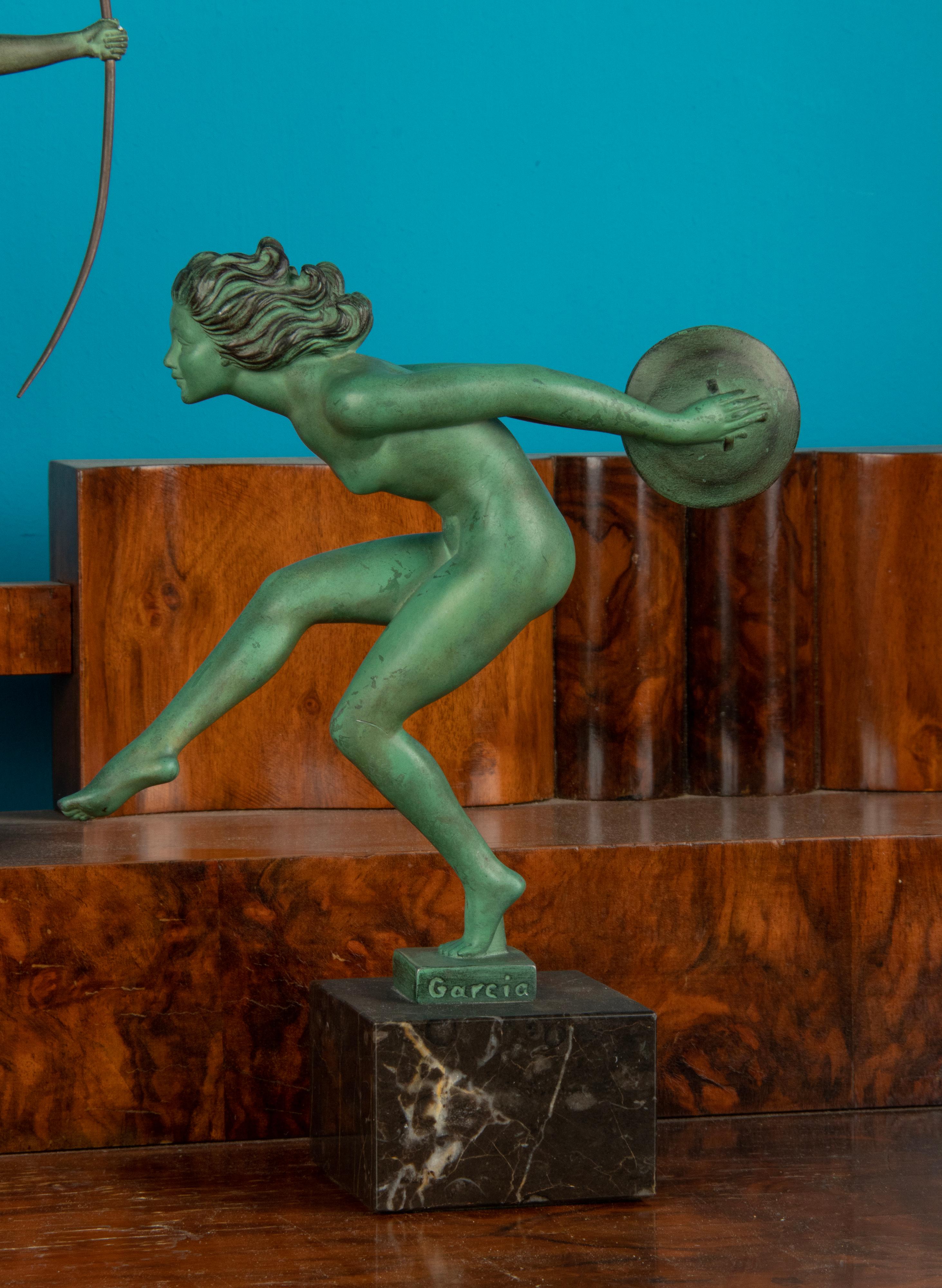 Sculpture en acier inoxydable Art Déco « Joe » de Garcia et Max Le Verrier 3