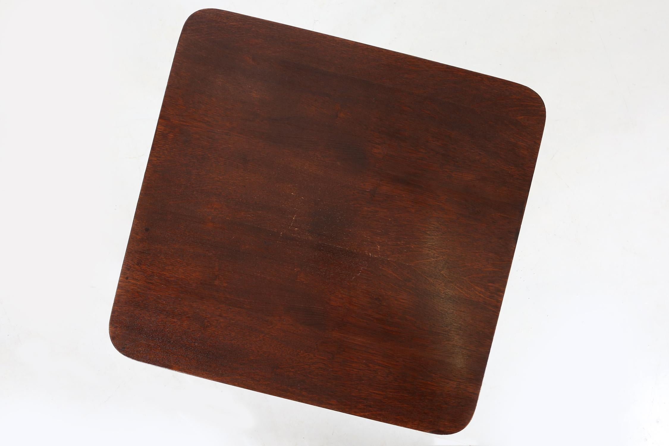 Art Deco “Spider Table” Model 259 by Jindrich Halabala for Up Závody In Good Condition For Sale In Meulebeke, BE