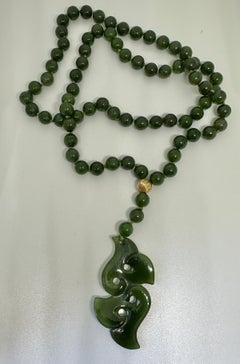 Art Deco Spinach Jade Necklace 26 Inches 10 Karat Yellow Gold 8mm Jade Beads