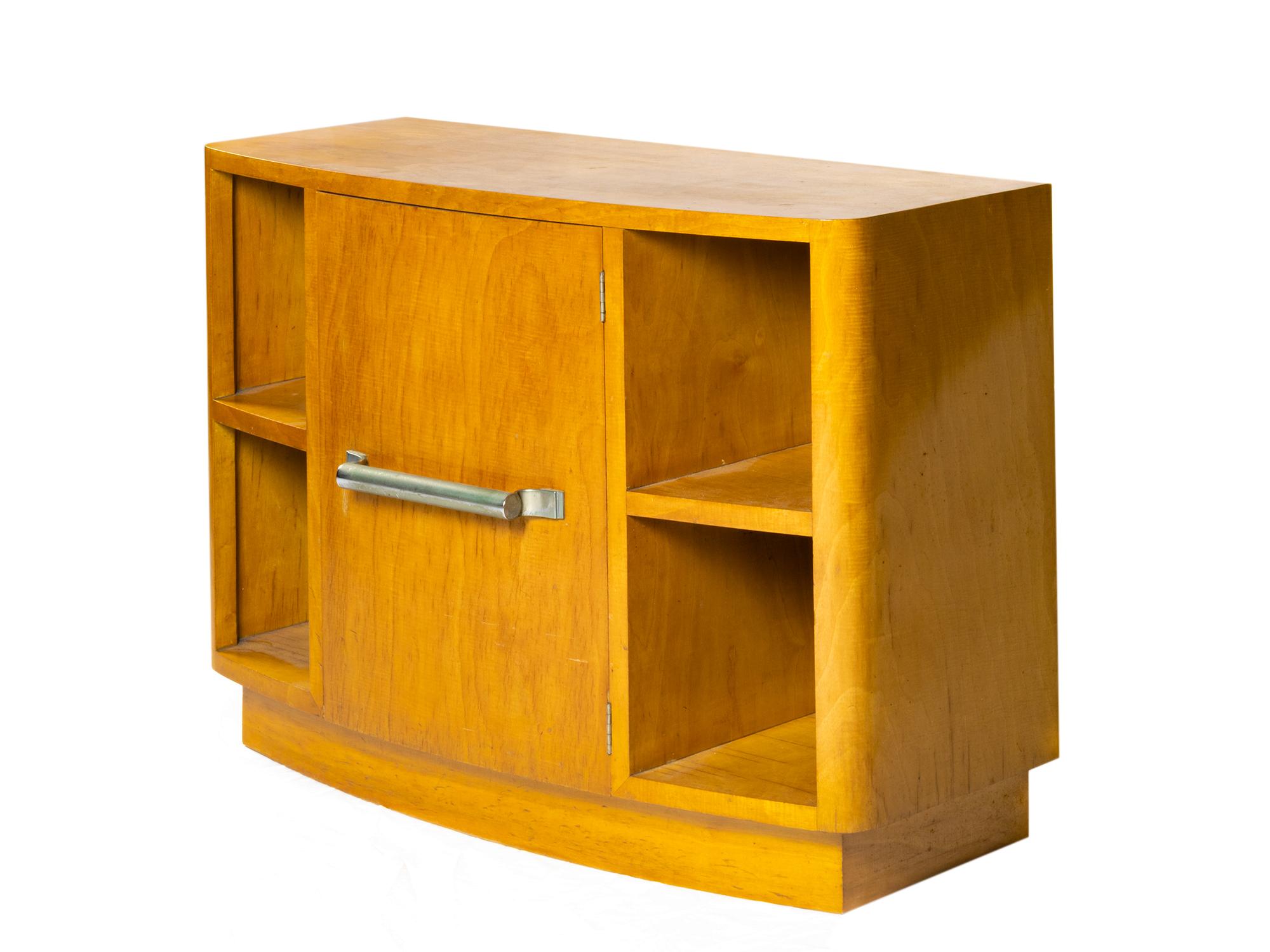 Metallo Piccola commode in legno d'abete Art Déco, anni '40 in vendita