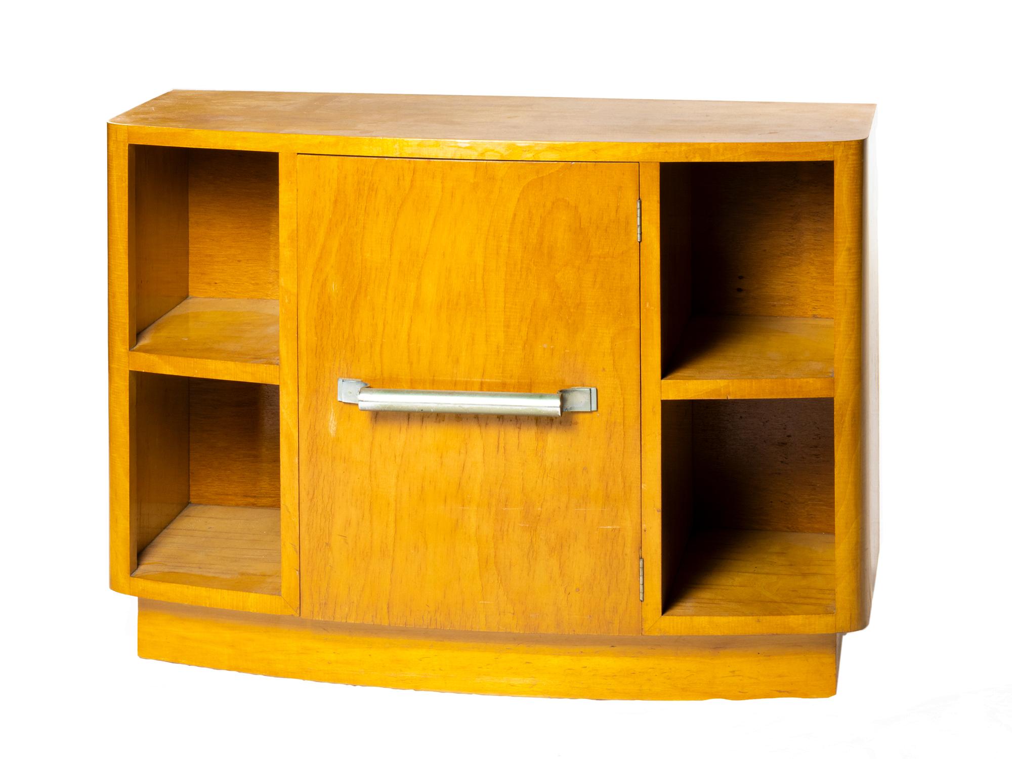 Piccola commode in legno d'abete Art Déco, anni '40 in vendita 1