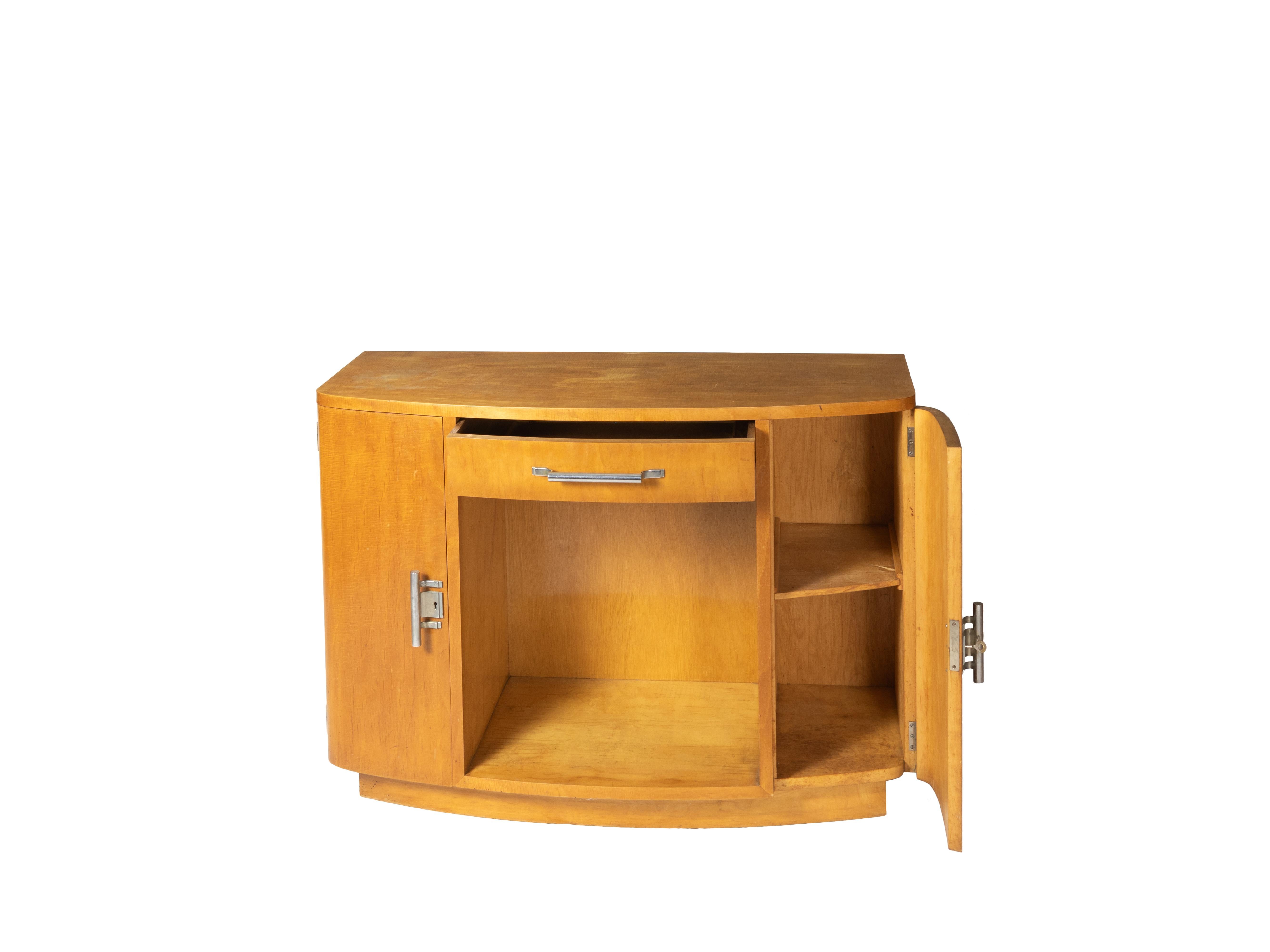 Art Deco Dressers, (1940-1949), 20th Century For Sale 3