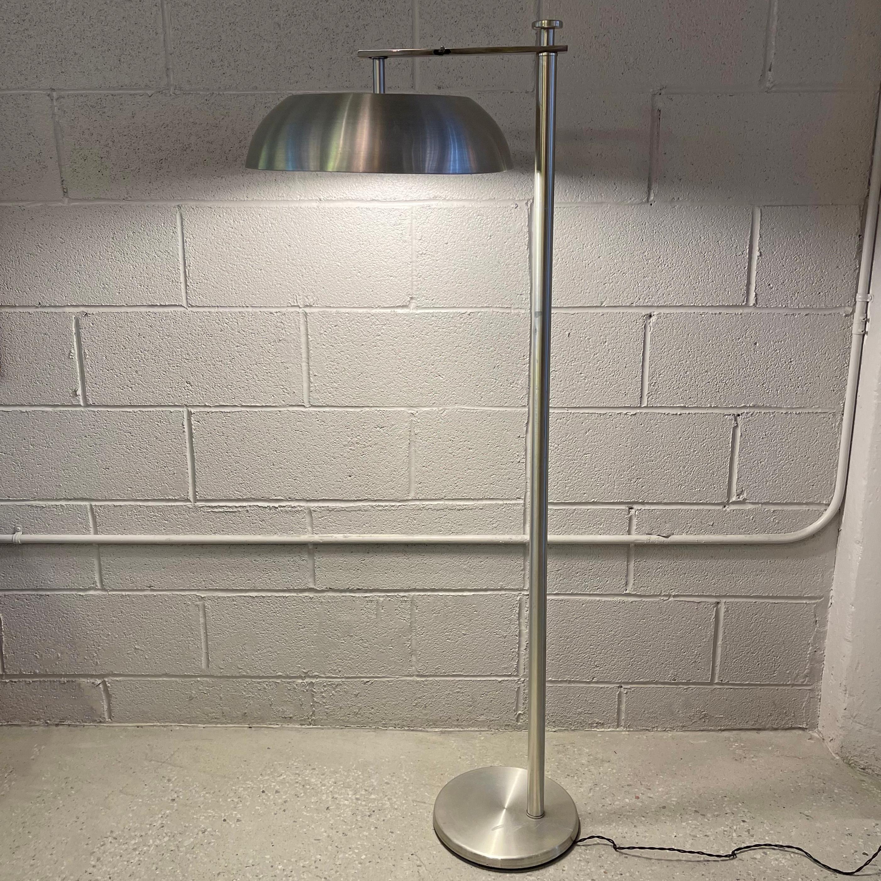 Flip-Top-Stehlampe aus gesponnenem Aluminium im Art déco-Stil von Kurt Versen im Angebot 6