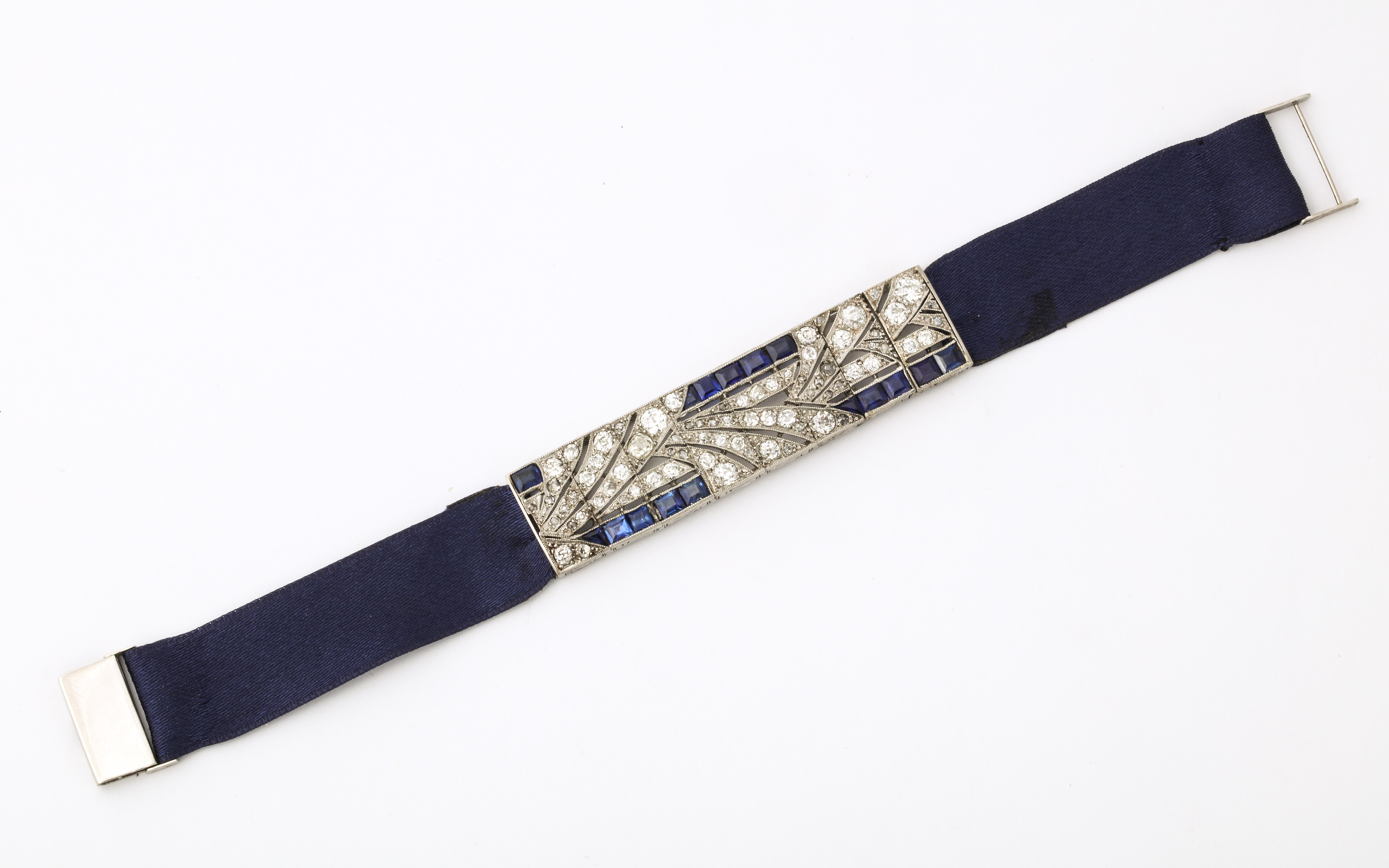 Round Cut Art Deco Square Cut Sapphire with Diamonds Platinum Elegant Ribbon Bracelet For Sale