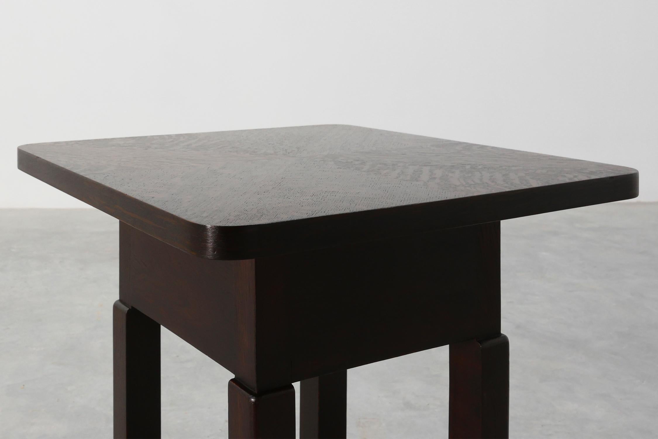 Art Deco square Oak Side Table, France, circa 1920 In Good Condition For Sale In Meulebeke, BE