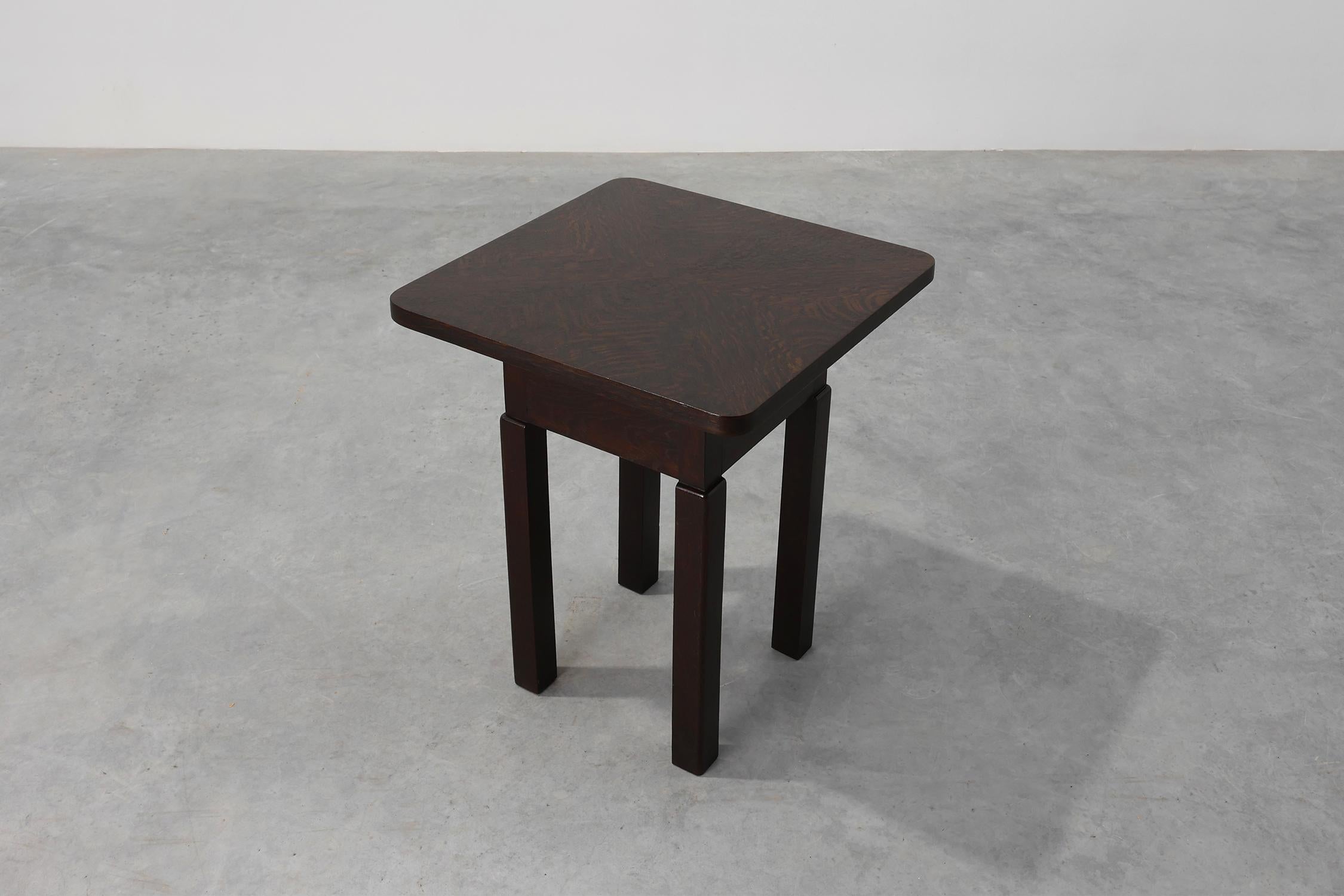 Early 20th Century Art Deco square Oak Side Table, France, circa 1920 For Sale